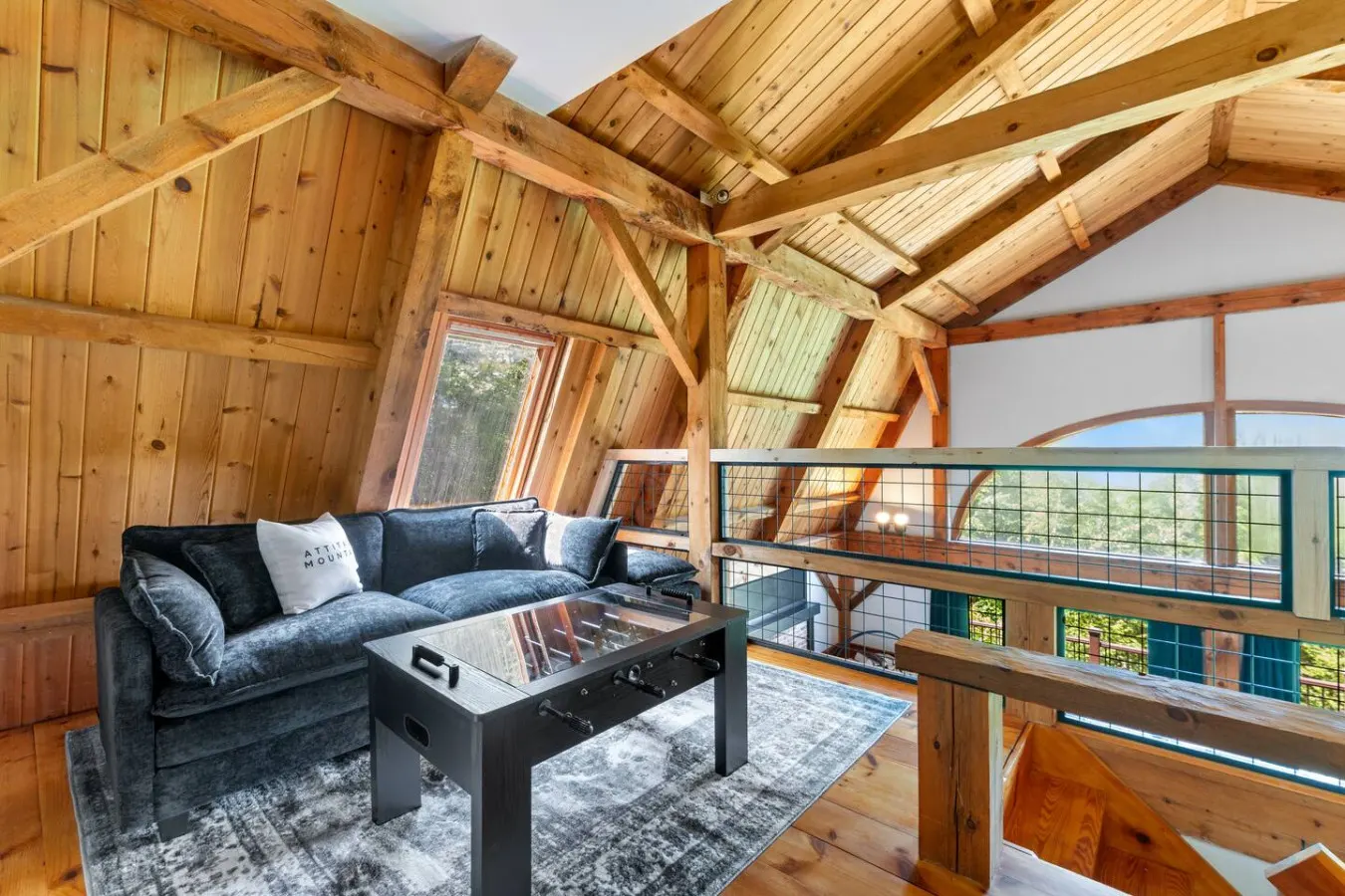 Artisan Timber Retreat w/ Unique Touches Hot tub 6