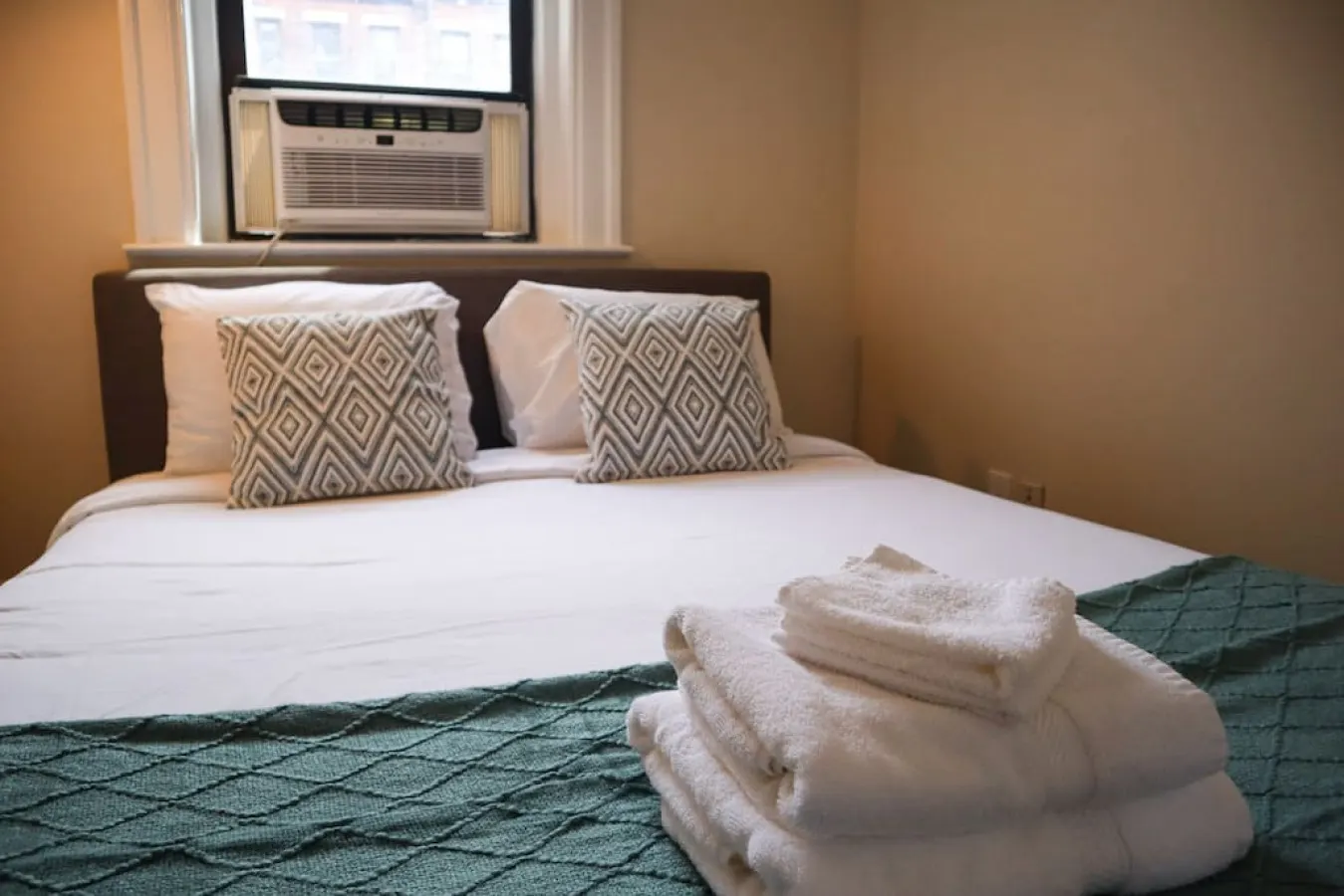 Lovely Fenway 1br New to Airbnb! 8