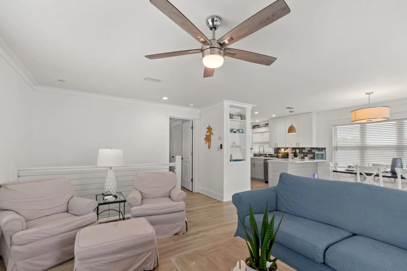 Paradise Palms ~ Pet-Friendly Beach Retreat with Heated Swim Spa & Balcony 10