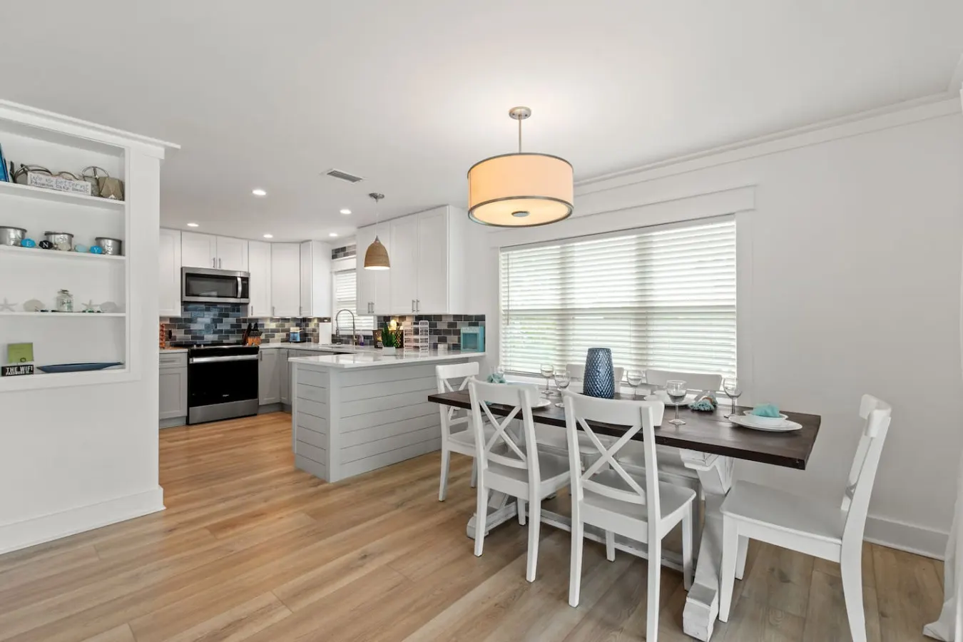 Paradise Palms ~ Pet-Friendly Beach Retreat with Heated Swim Spa & Balcony 4