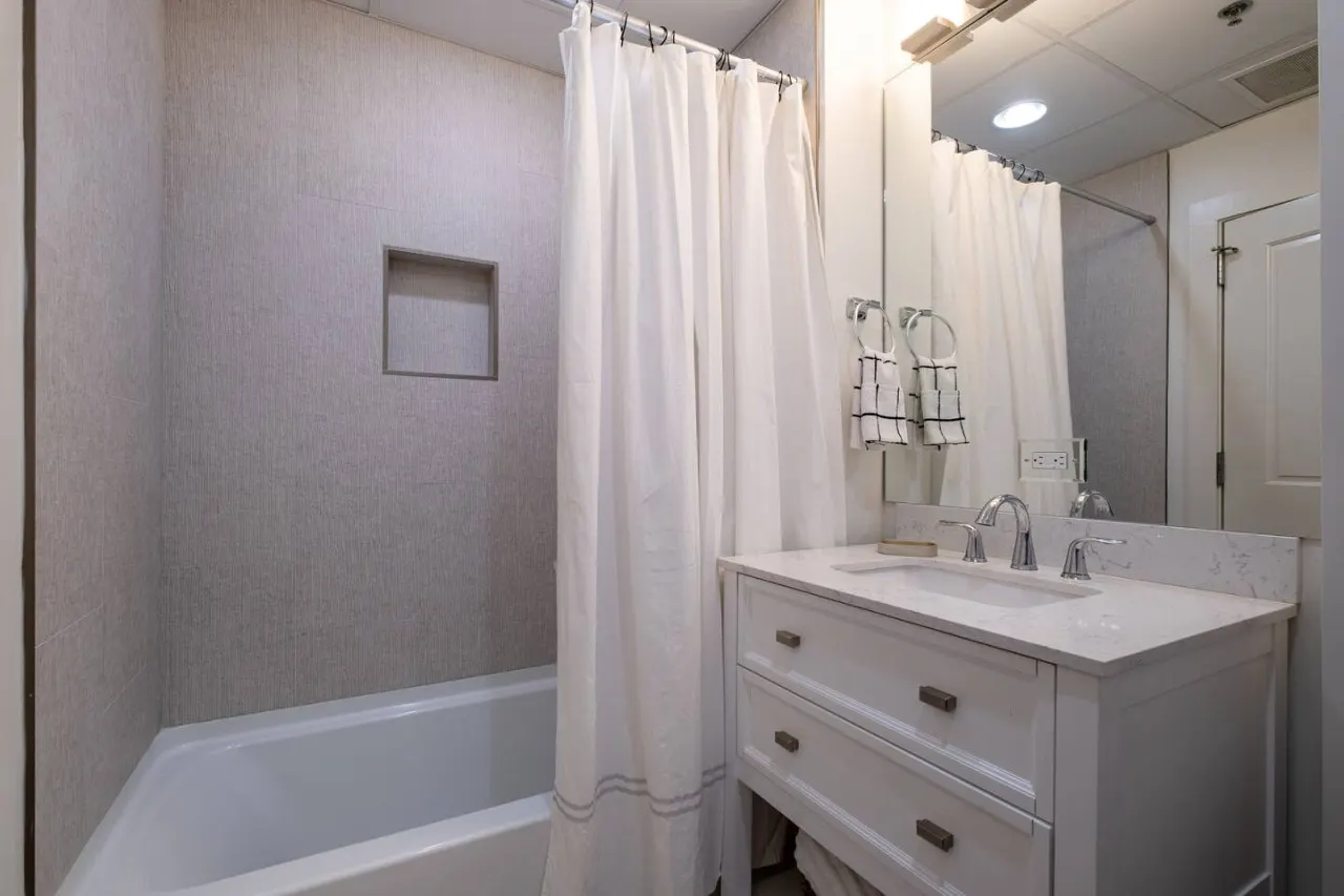 Luxury at River Market 7