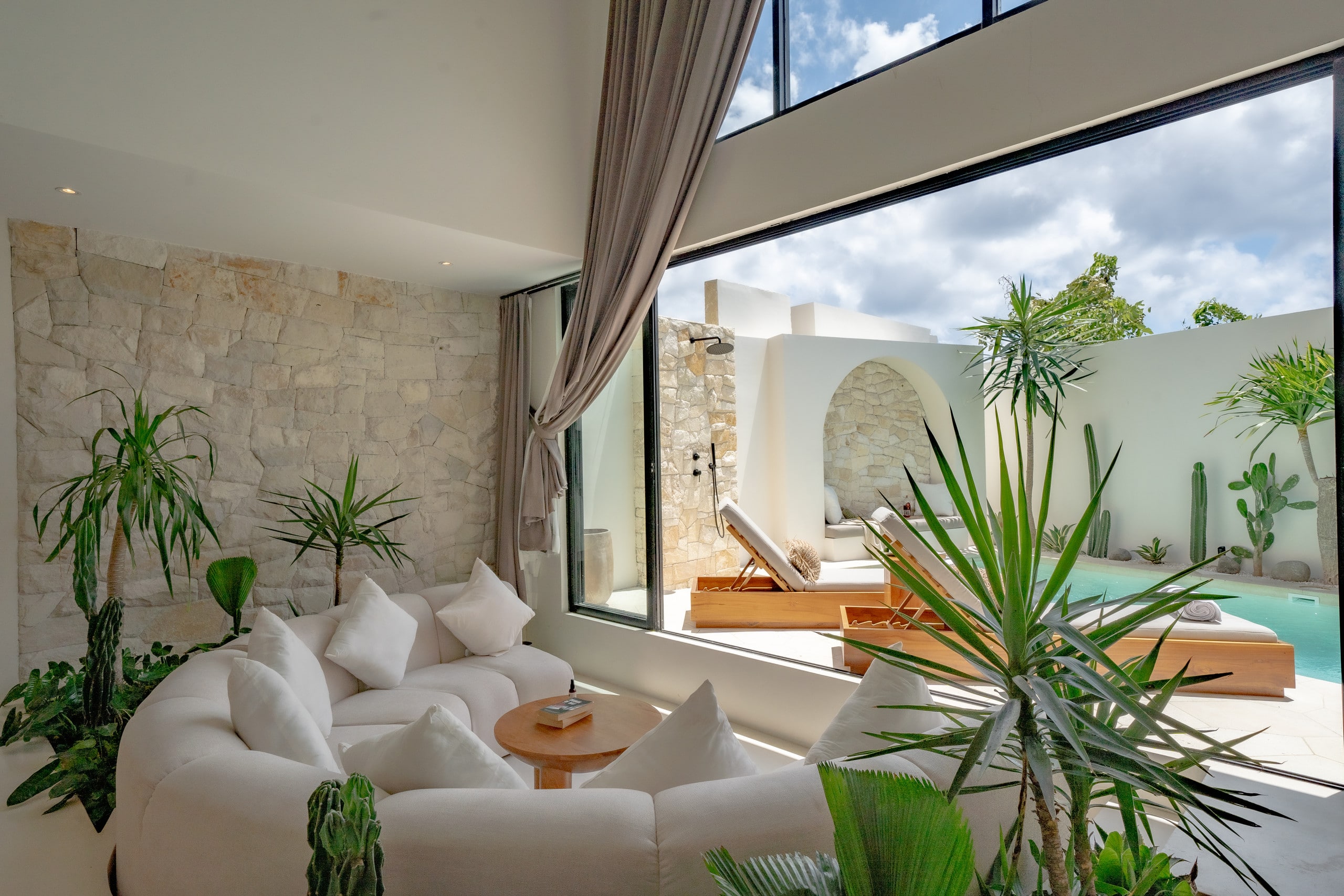 7Seas Villa1: Romantic Escape.Walk to Bingin Beach 9