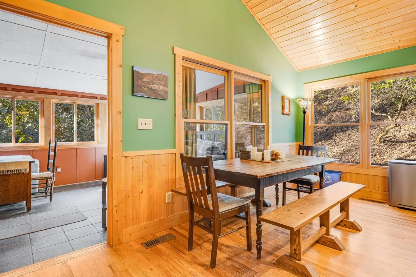 Peaceful Nature Retreat on 66 Acres Pond, Trails 11
