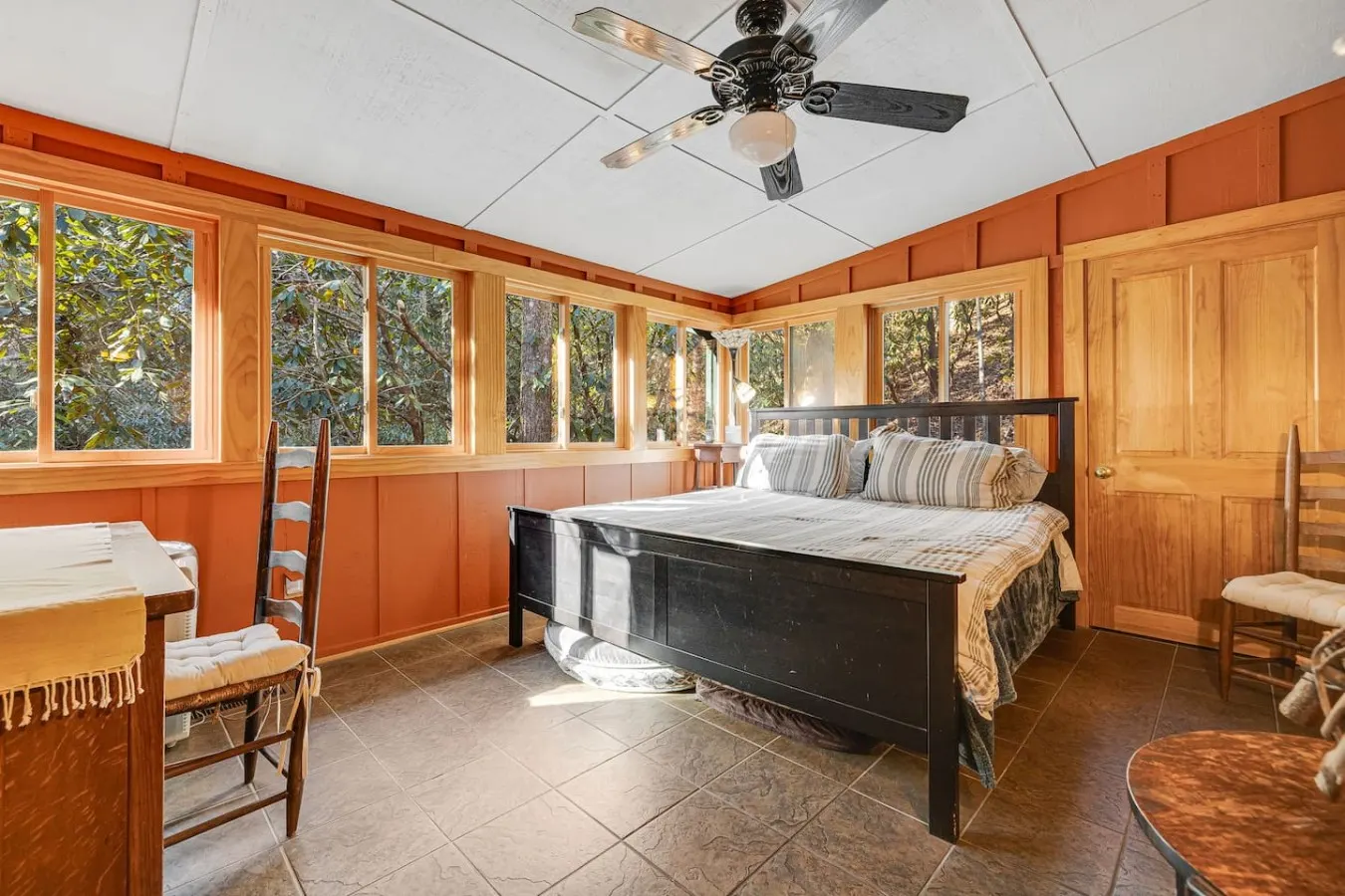 Peaceful Nature Retreat on 66 Acres Pond, Trails 16