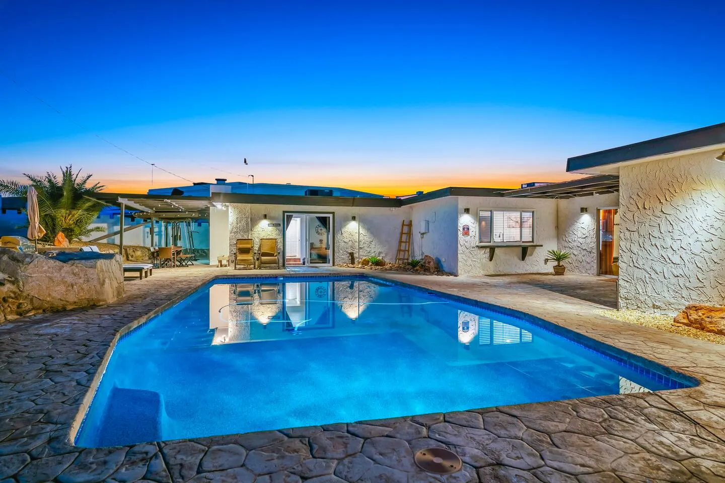 House + Casita | Pool | Firepit | Games | Sleep 14 — foto 5