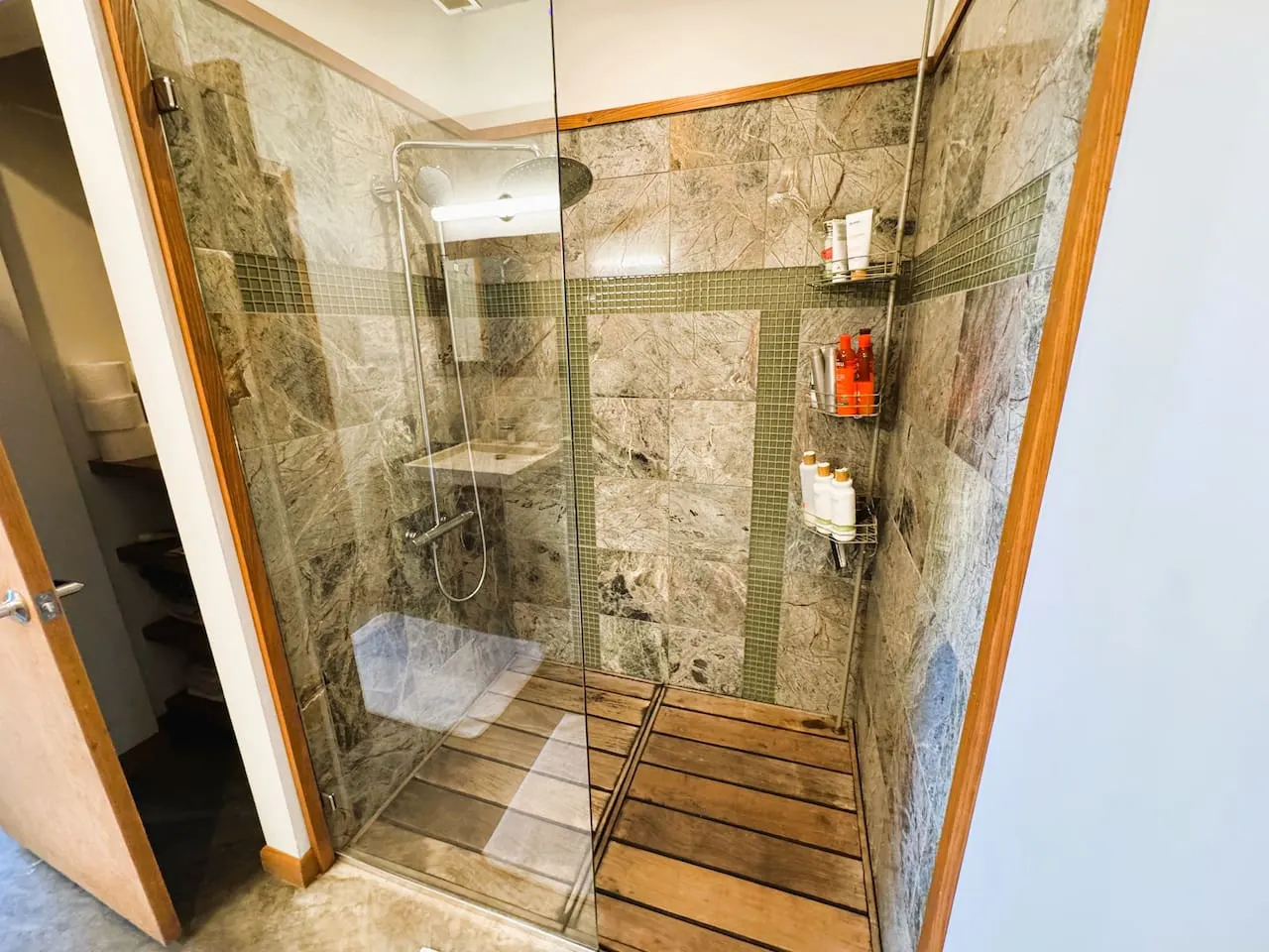 Greers Ferry Lake Modern 20