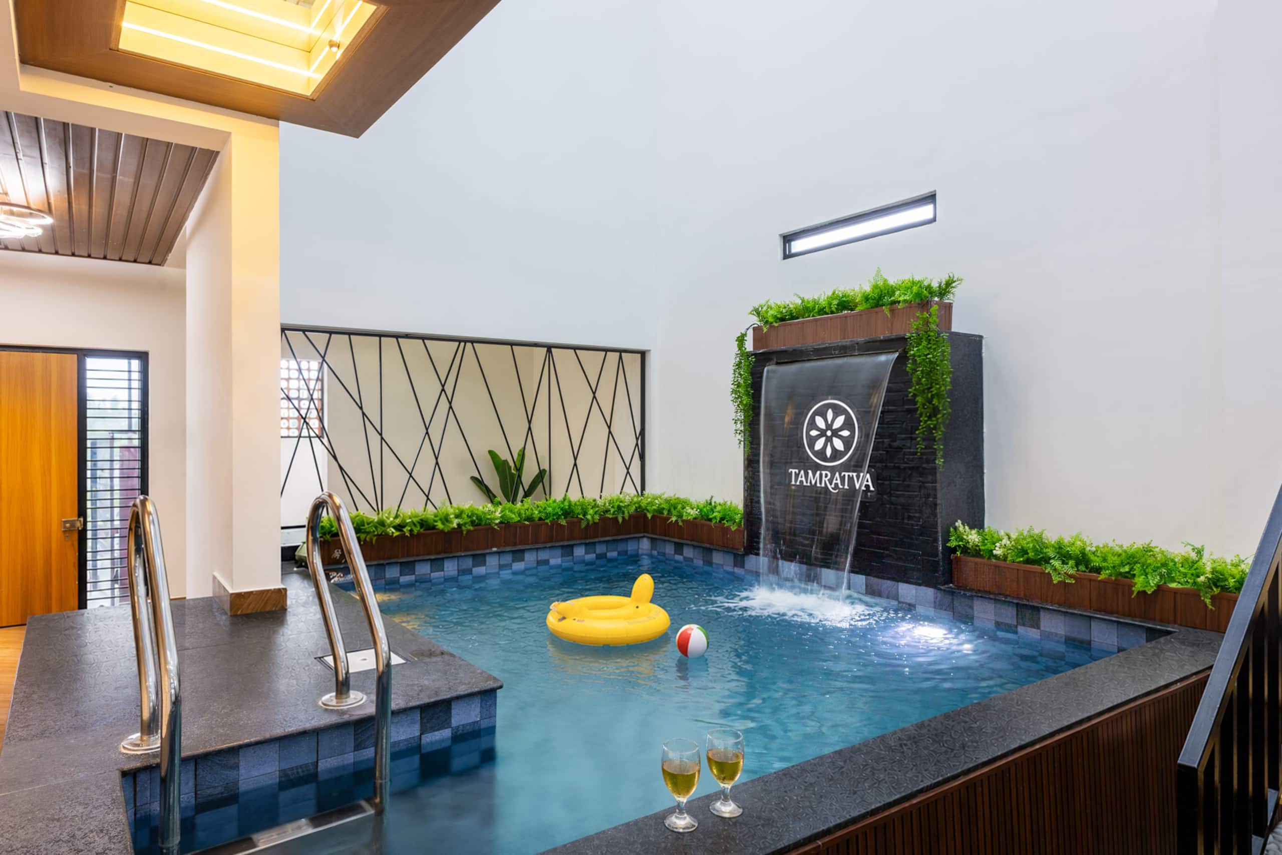 StayVista at Tamratva Villa w/Pool & Mountain View — photo 2