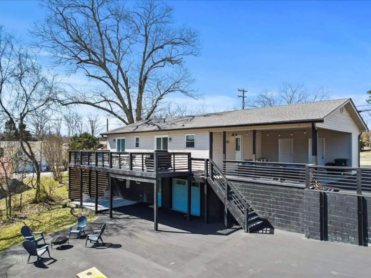 Knox Retreat ~ Cozy Home w/ Outdoor Entertainment 15