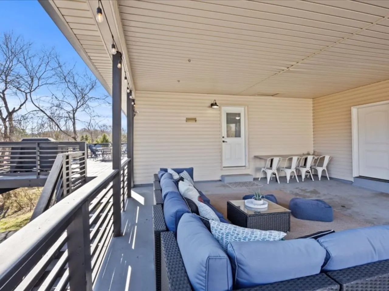 Knox Retreat ~ Cozy Home w/ Outdoor Entertainment 17