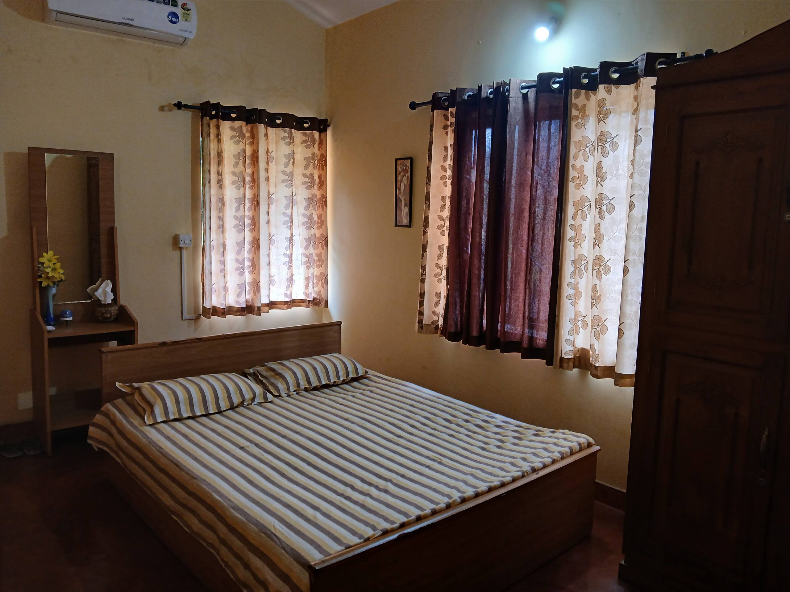 Aanjaneyam home Come as a guest, leave as a friend 12