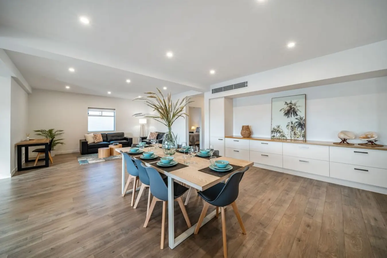 Level Up Henley—Modern Comfort near Beach & Dining 17