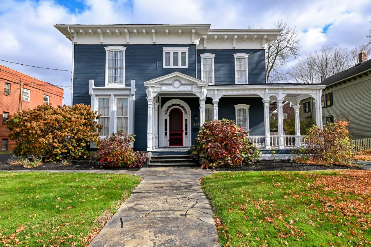 Luxurious Historic Victorian on Millionaire's Row