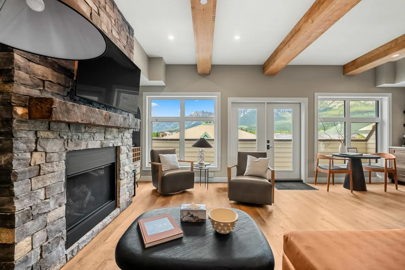Main Street Condo with Rooftop Patio Access 6