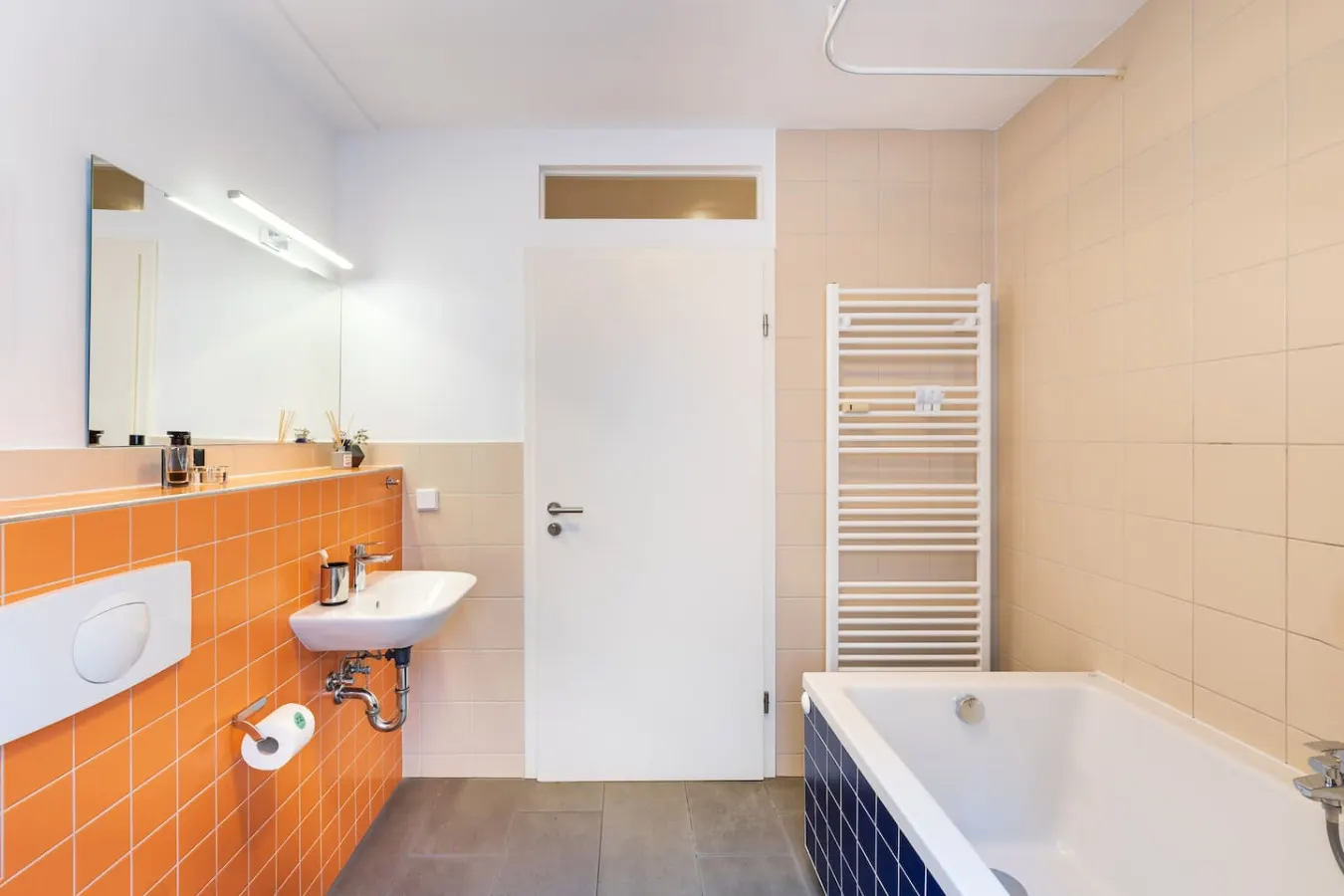 Bright Apartment with Balcony in Prenzlauer Berg 11