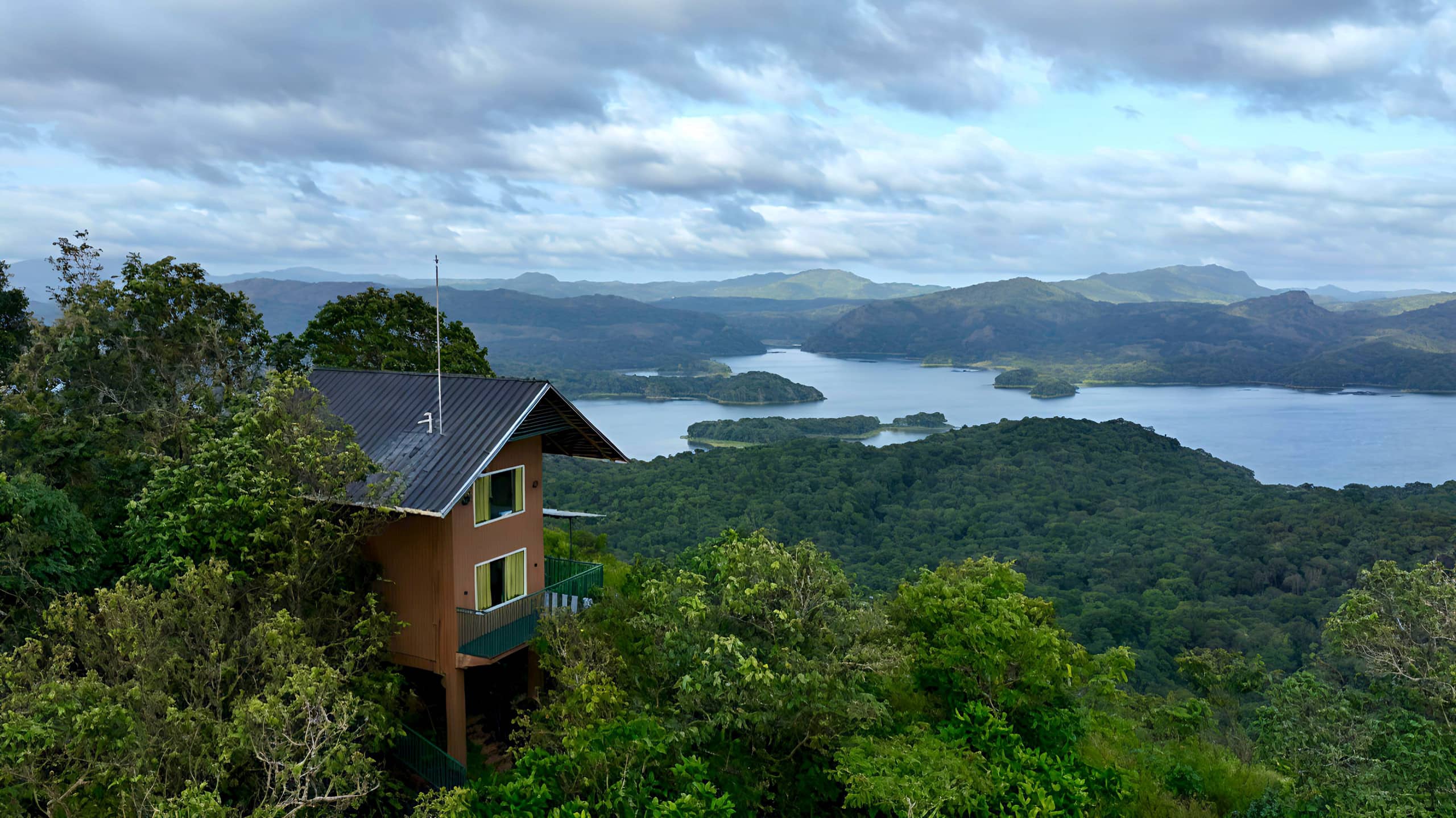 milele honeymoon castle-near vagamon, Thekkady 7