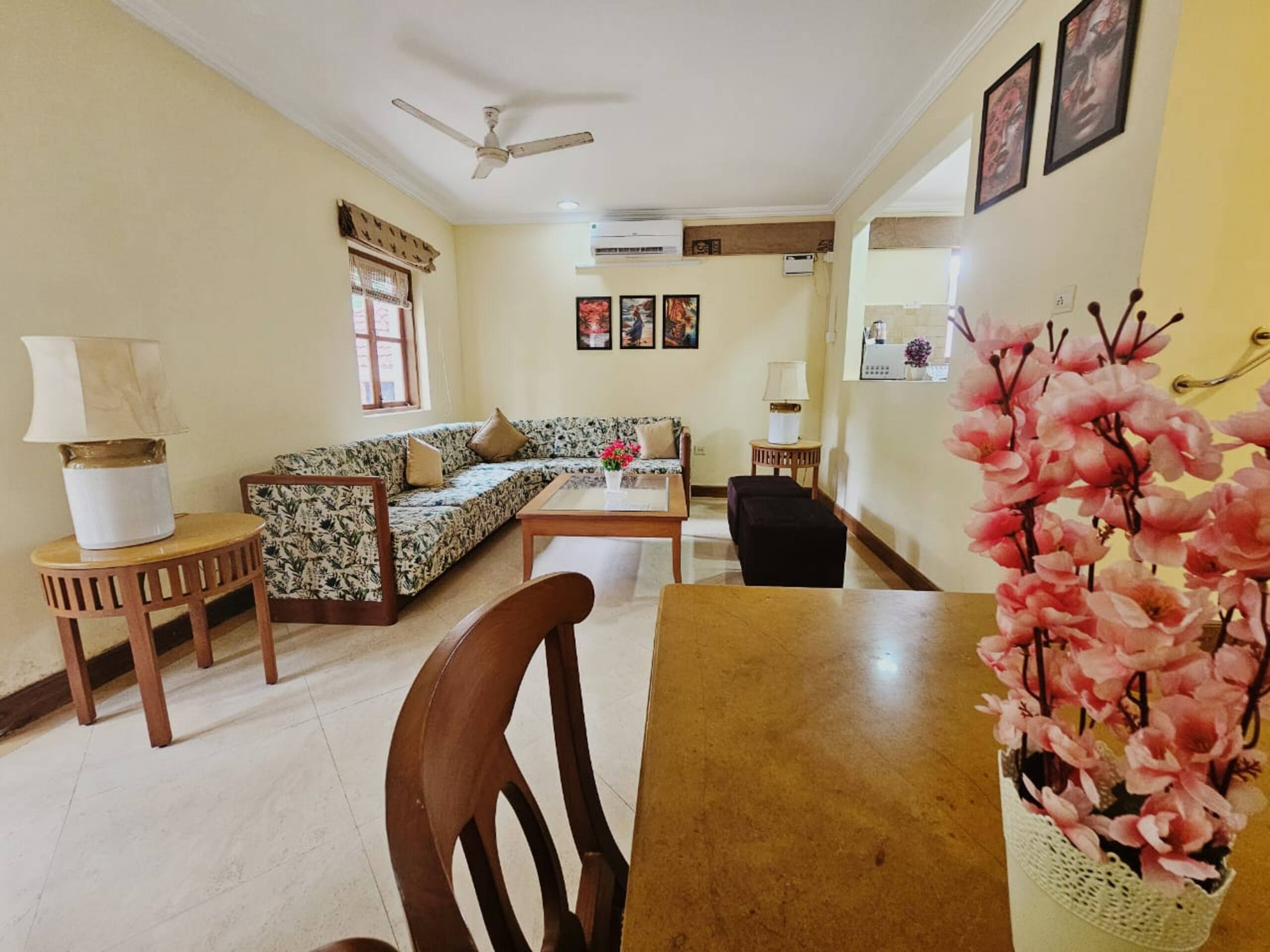 Golden Sands: Peaceful Lovers Beach Escape 23