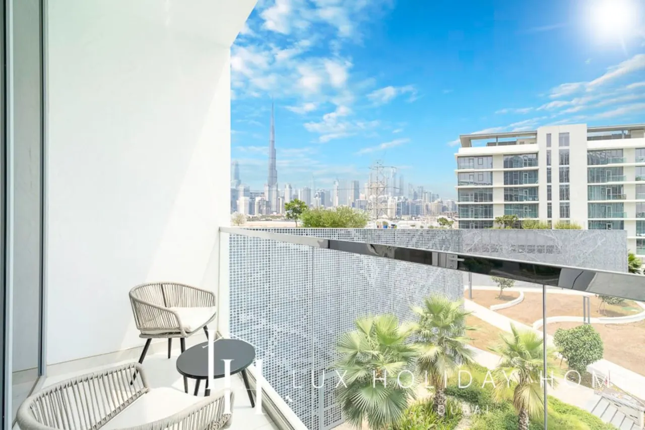 LUX The Burj Khalifa Lagoon View Suite 2 19