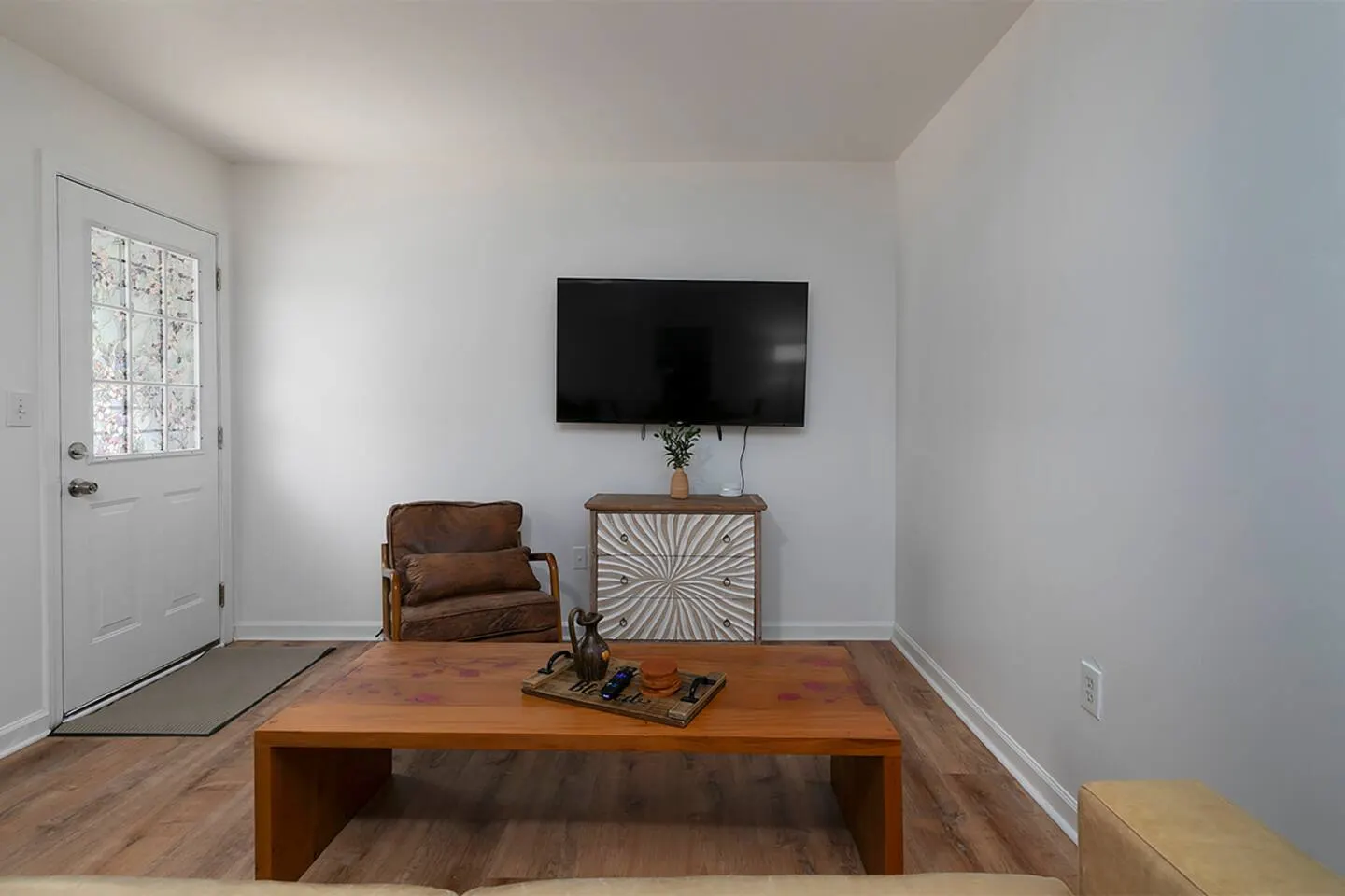 Spacious 3BR Getaway-3 King Beds 6