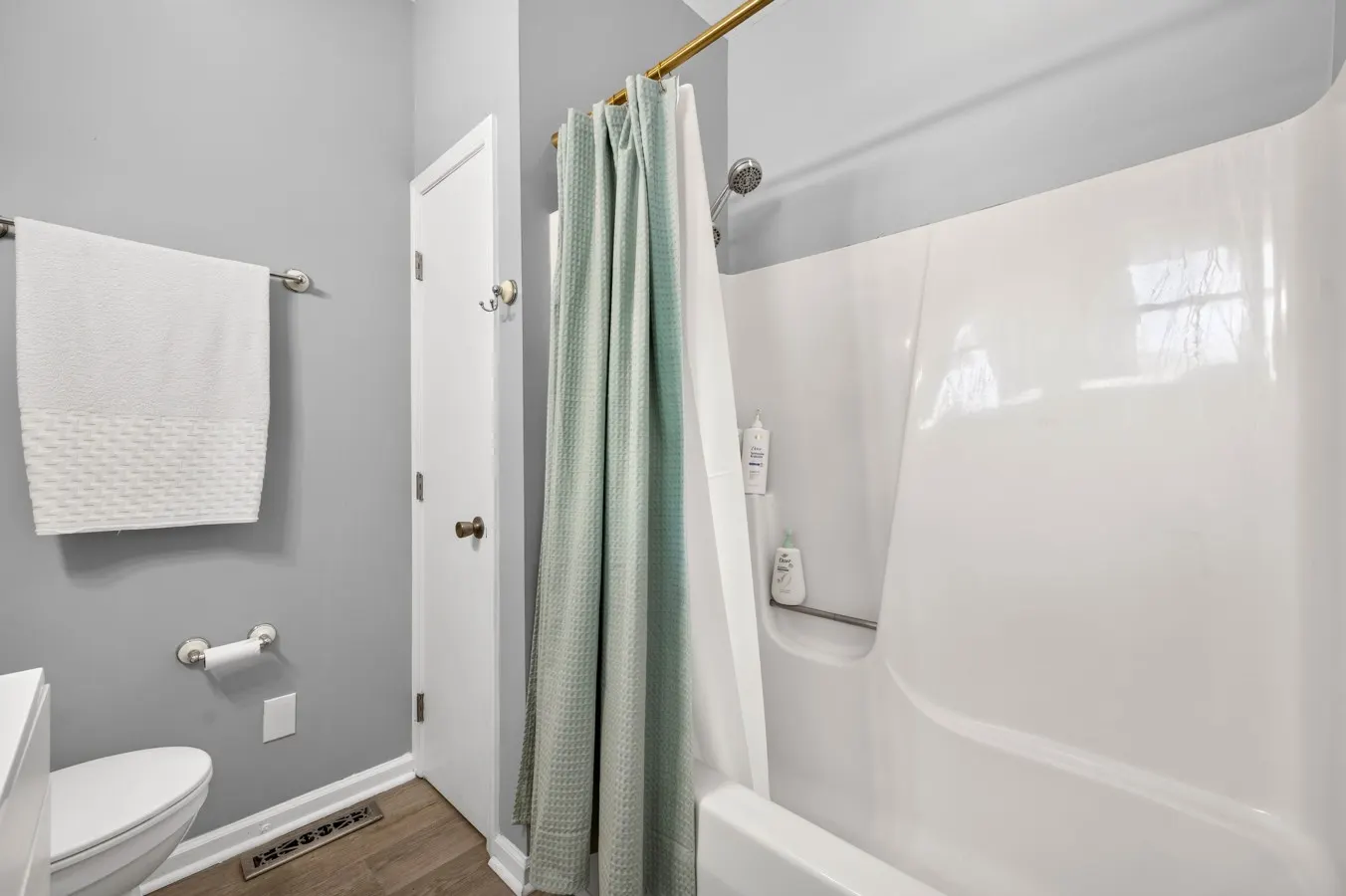 Affordable Group Stay Near Athletic Fields & Nexus 11