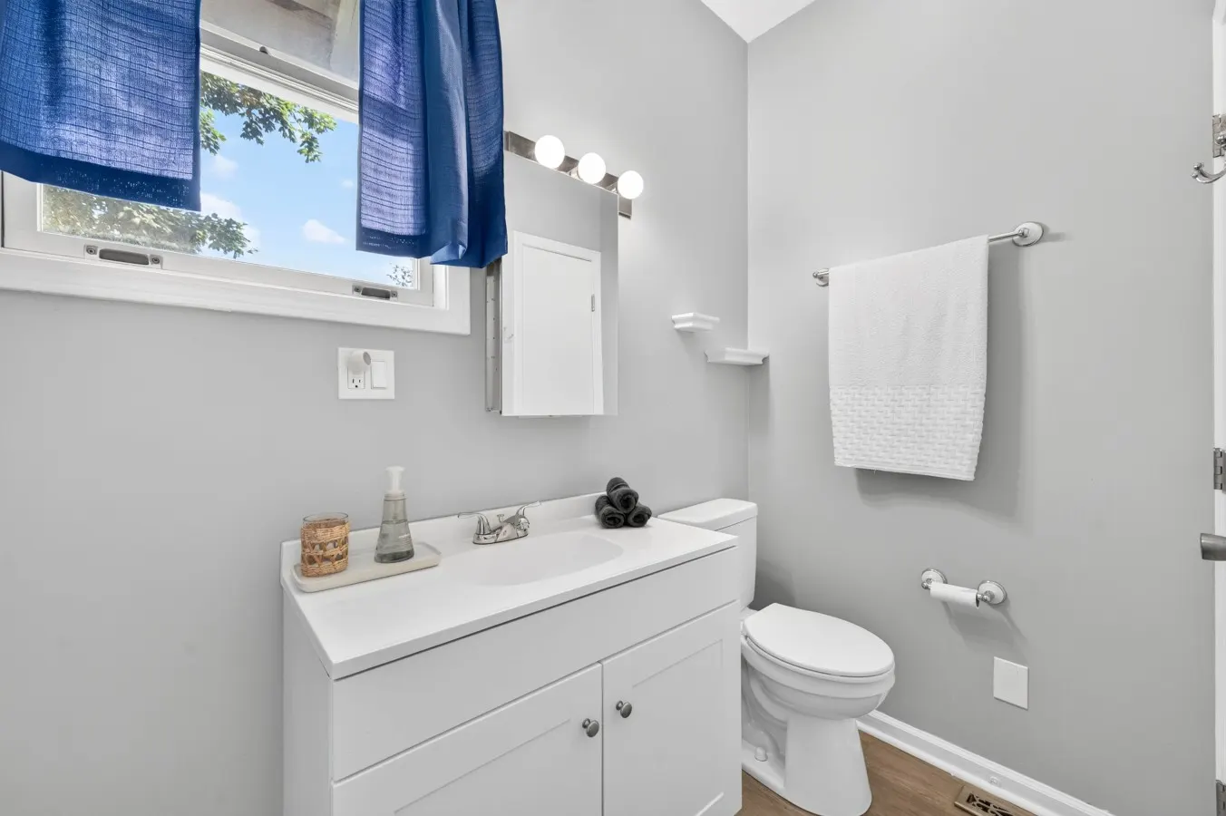 Affordable Group Stay Near Athletic Fields & Nexus 12