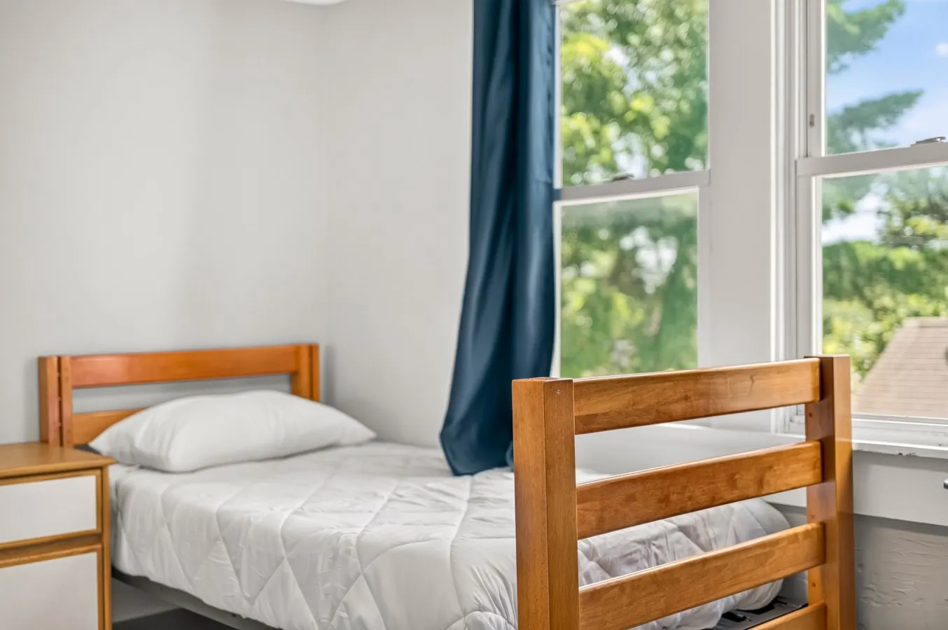 Affordable Group Stay Near Athletic Fields & Nexus 15