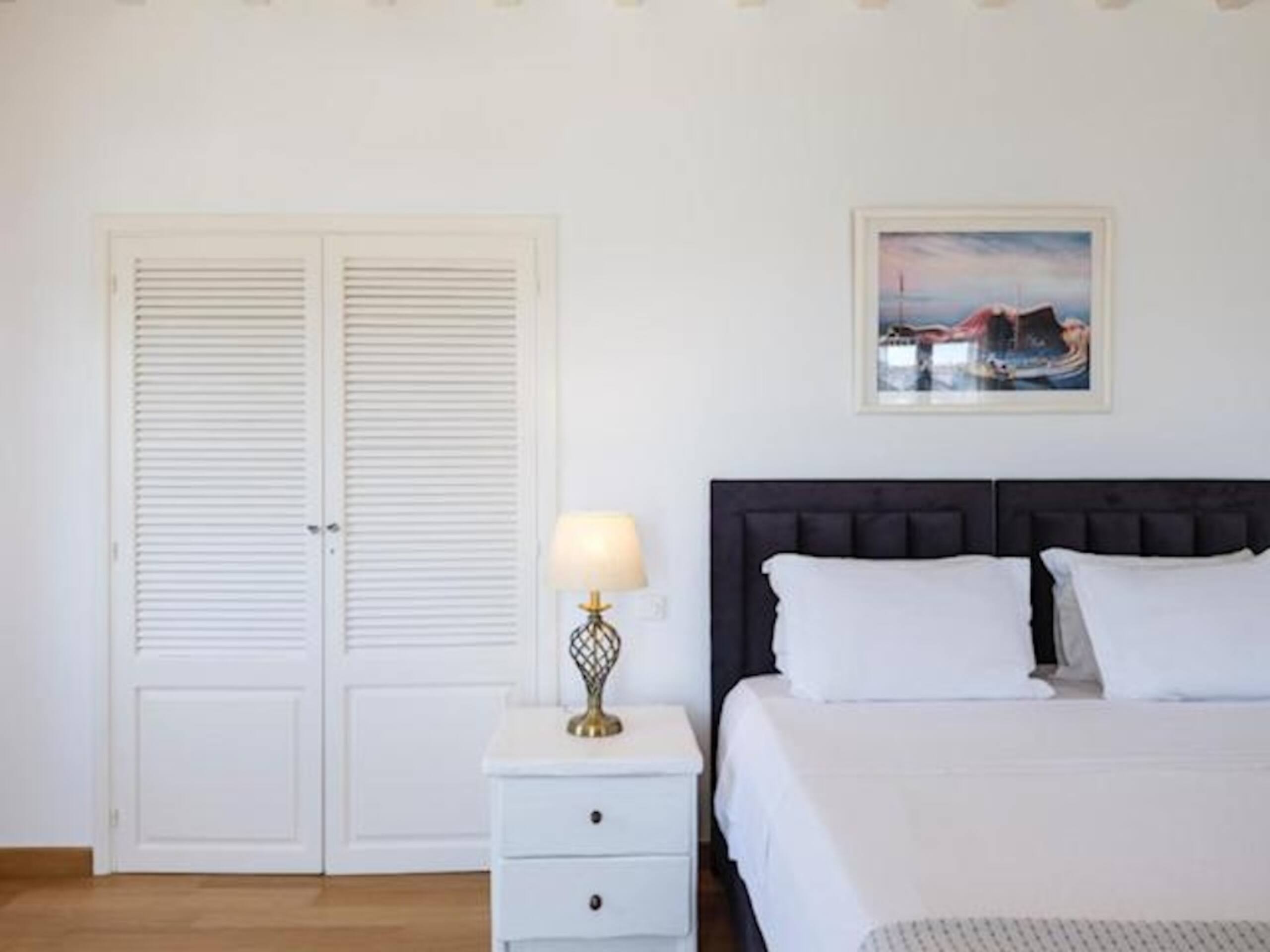 Archon Villa: 4BR Seaside, Olympic Pool 16