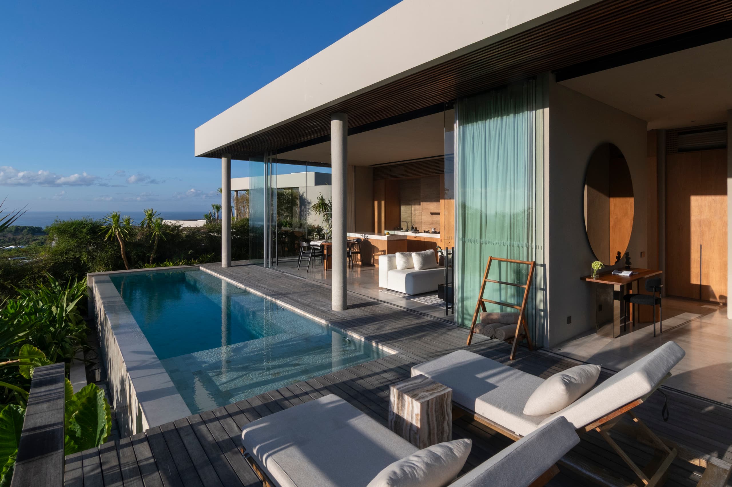 Ocean View 2BR Villa — photo 3