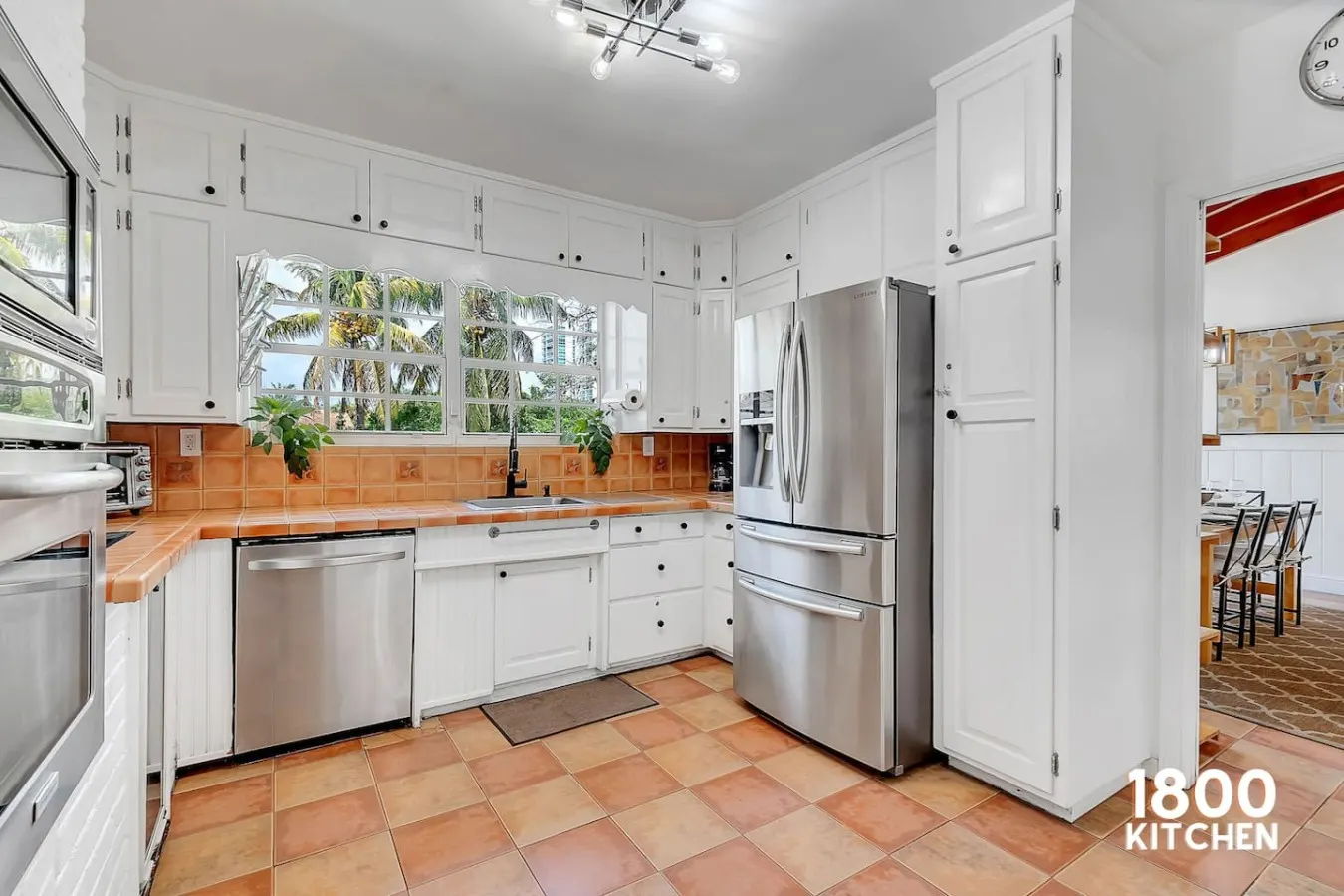 2-Home Compound with Pool and BBQ, Sleeps 16 11