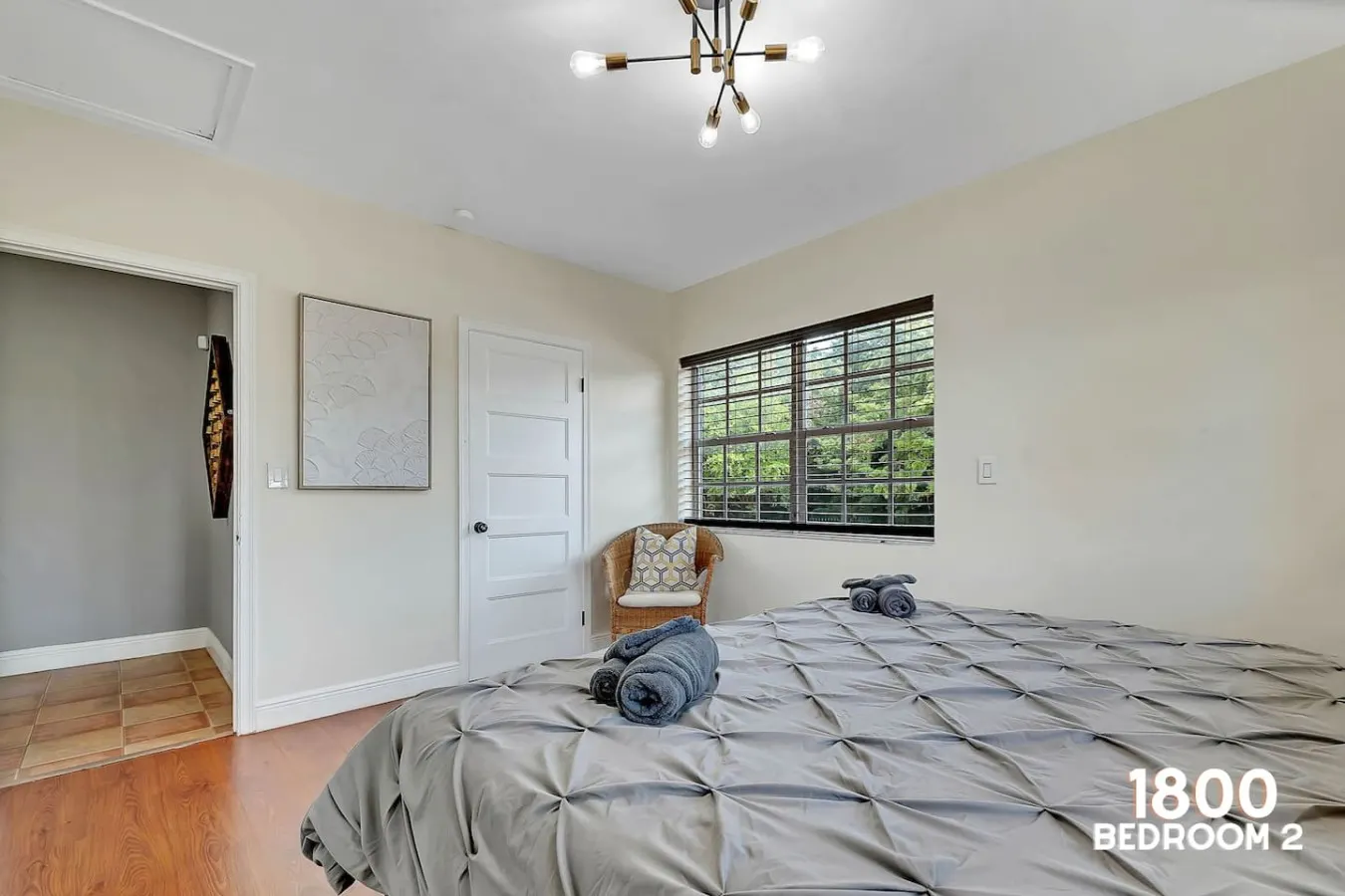 2-Home Compound with Pool and BBQ, Sleeps 16 17