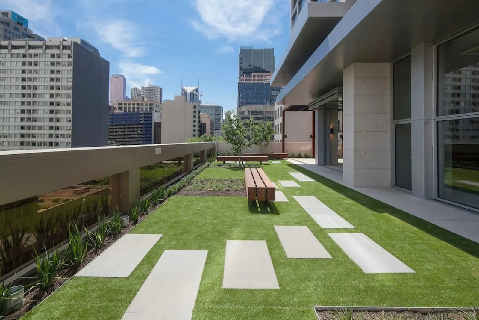 ReadySet Apartments on Rose Lane - 3 Bedroom Apartment RL3 15