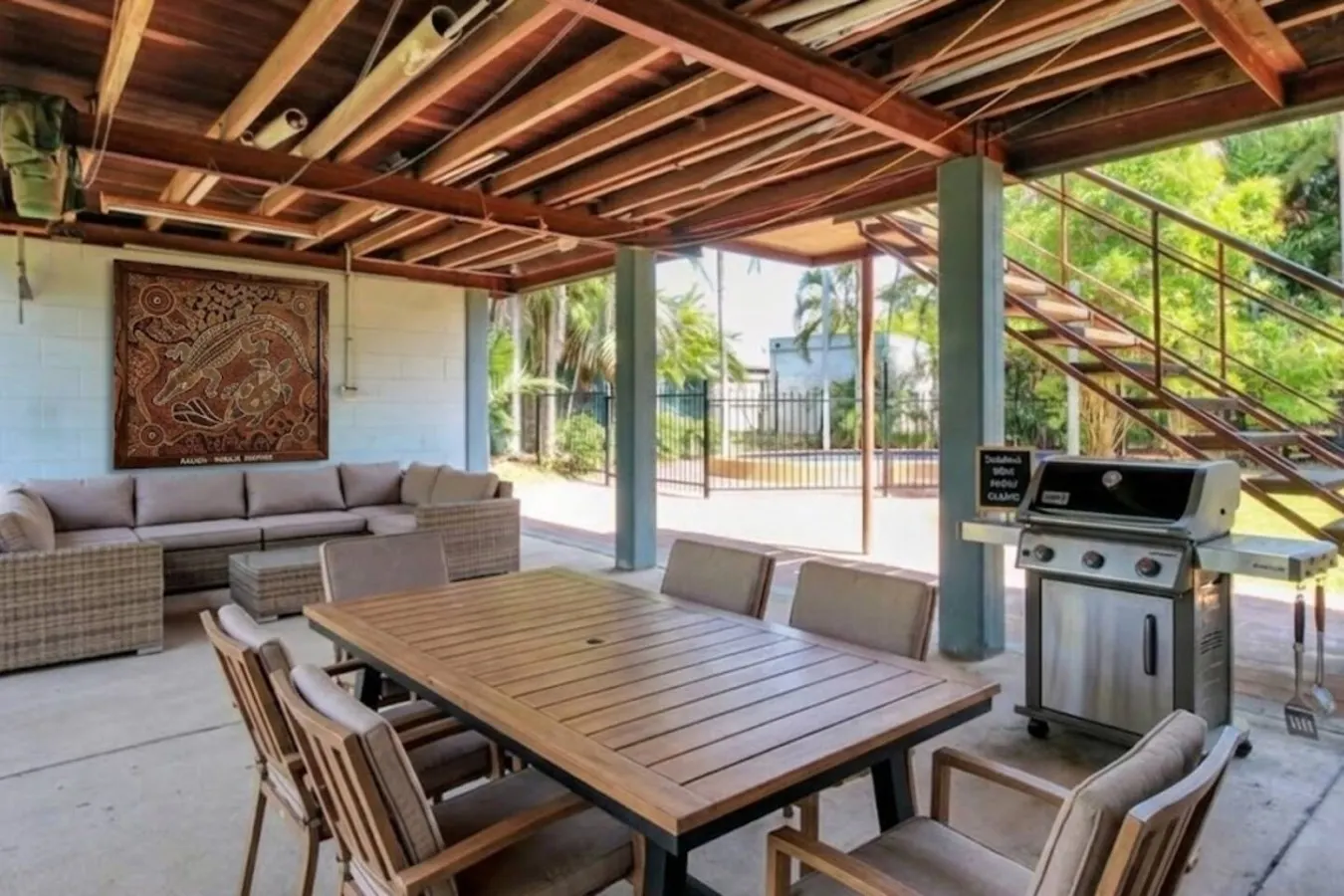 Zen Outback: pool - garden - balcony - parking — photo 2