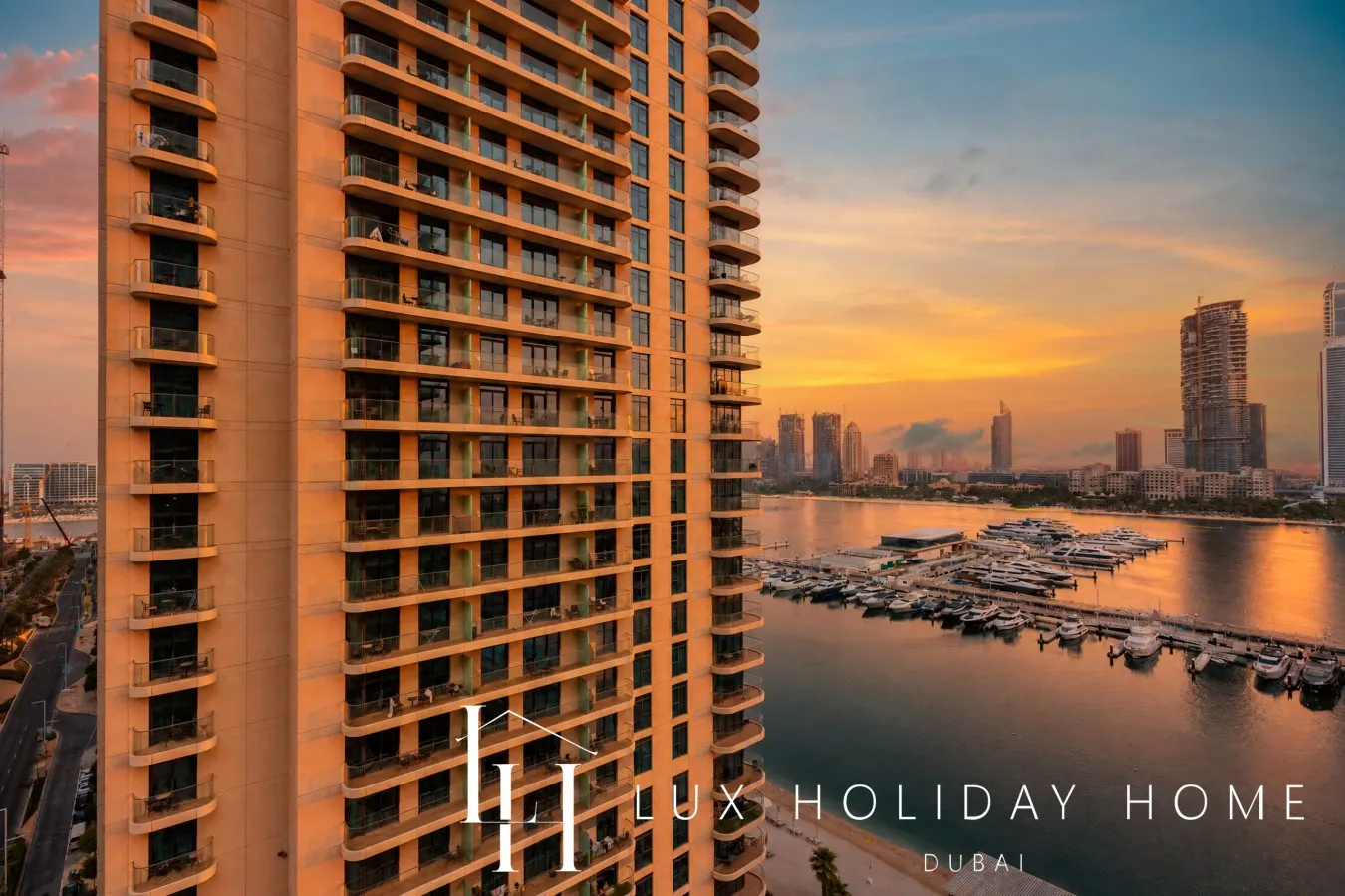 LUX The Luxury Sunrise Suite 4 18