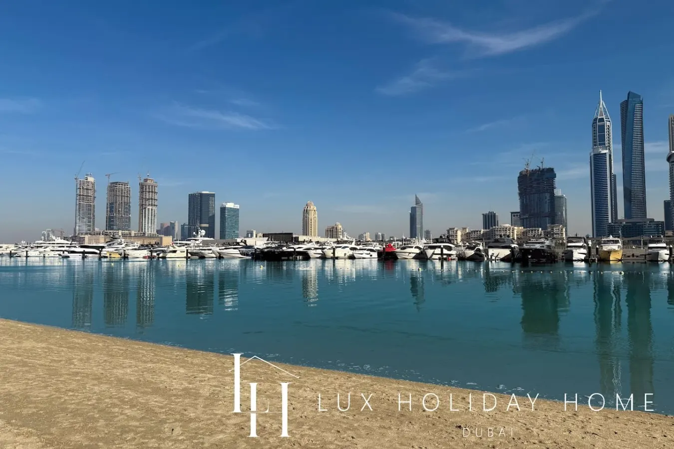 LUX The Luxury Sunrise Suite 4 7