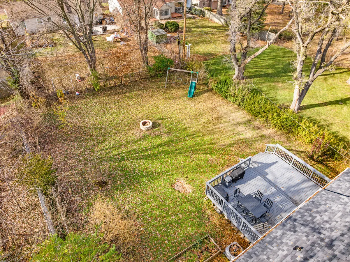 Walkable Old Town Retreat | Backyard + Fire Pit + Garage — photo 3