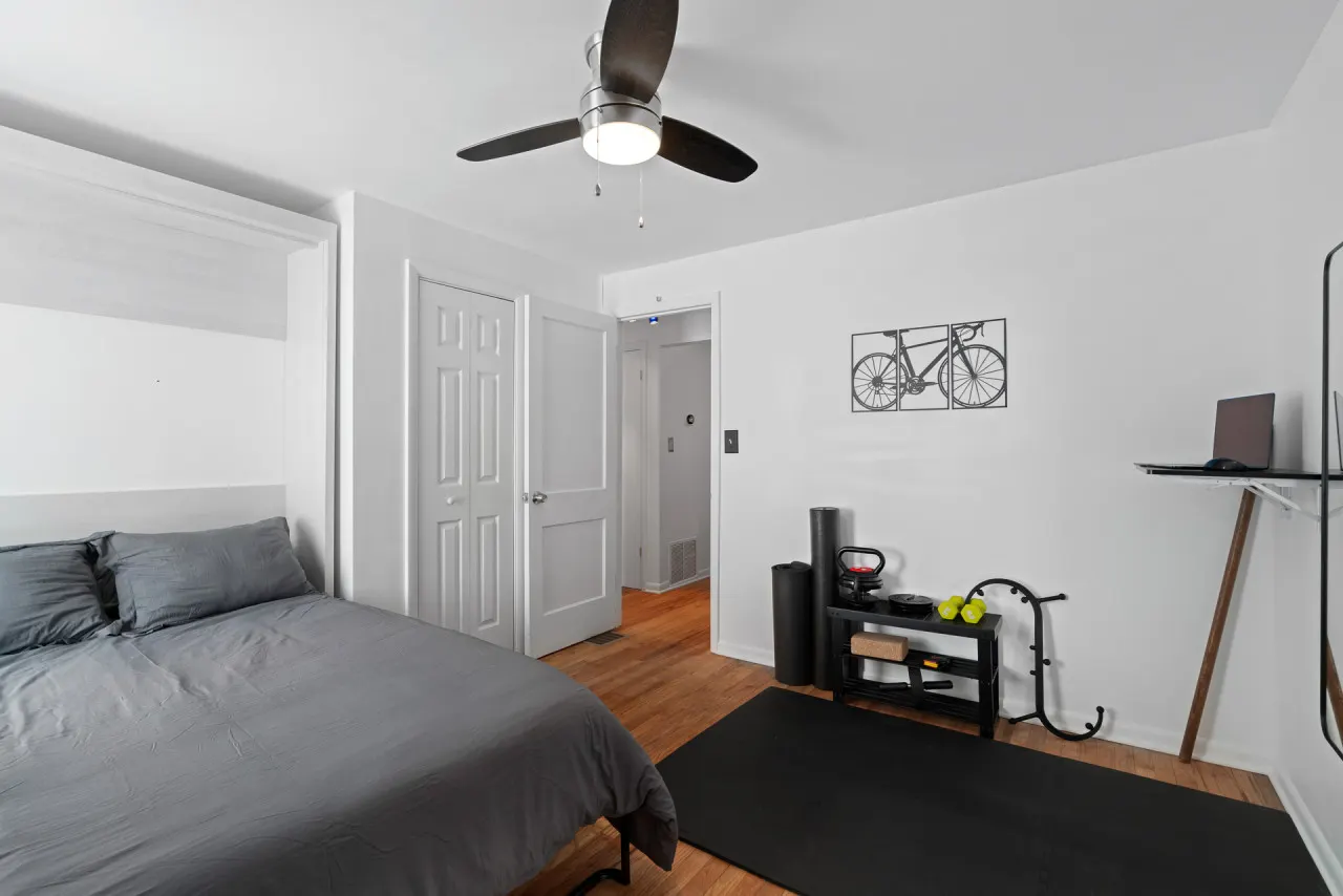 Walkable Old Town Retreat Backyard + Fire Pit + Garage 6