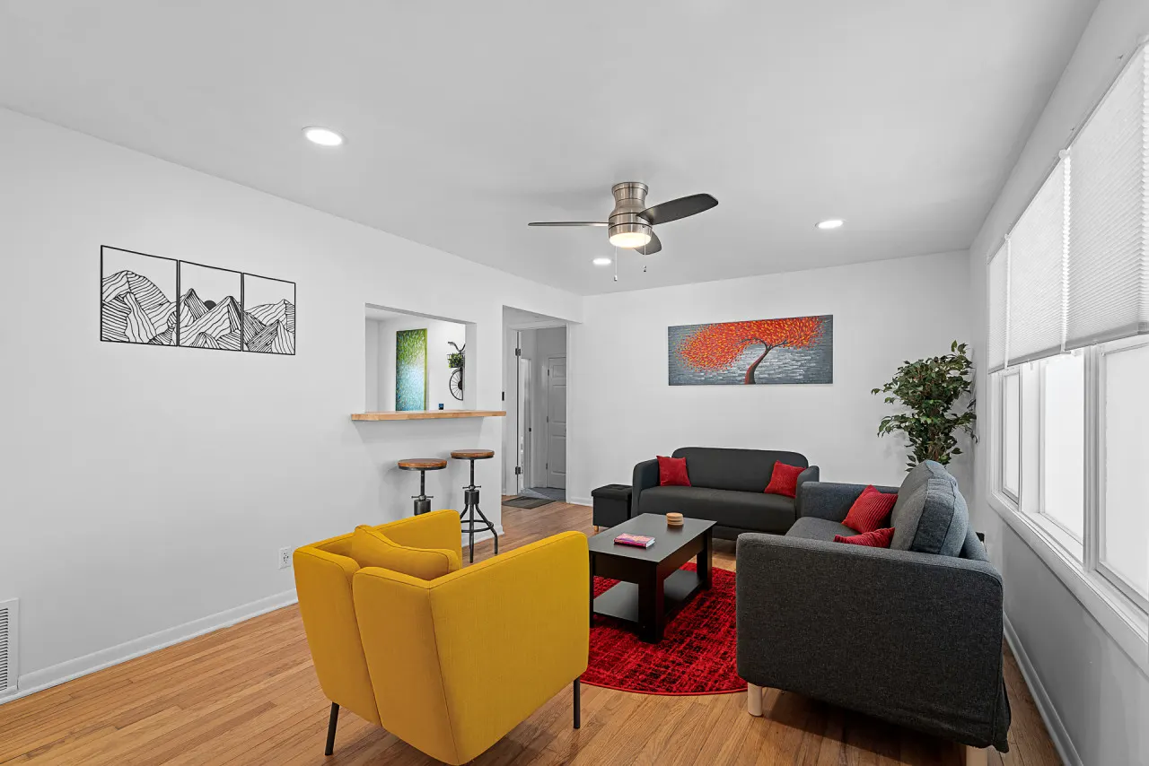 Walkable Old Town Retreat Backyard + Fire Pit + Garage 8