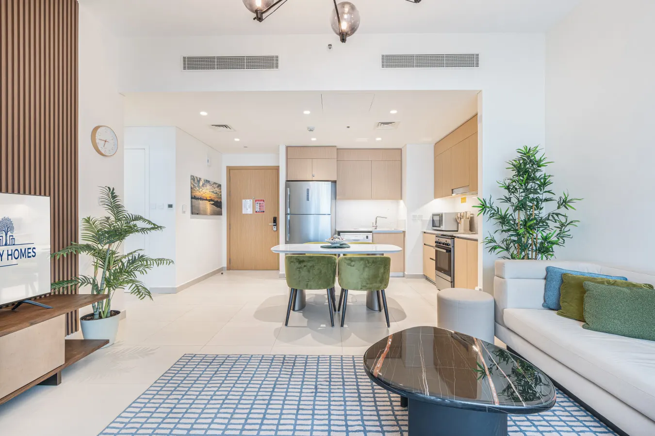 Lux Creek Home w/ Burj View steps from the Lagoon 9