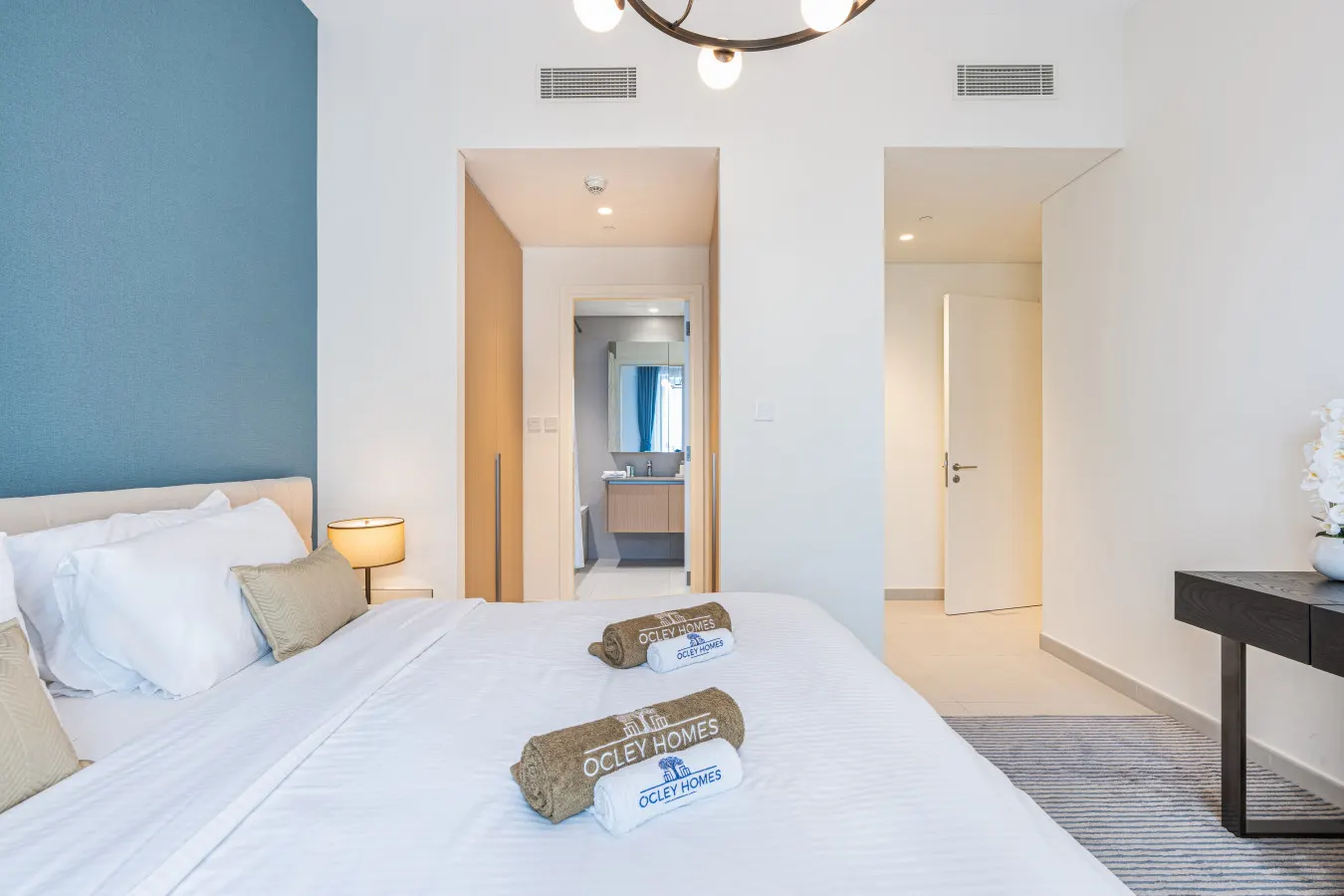 Lux Creek Home w/ Burj View steps from the Lagoon 12