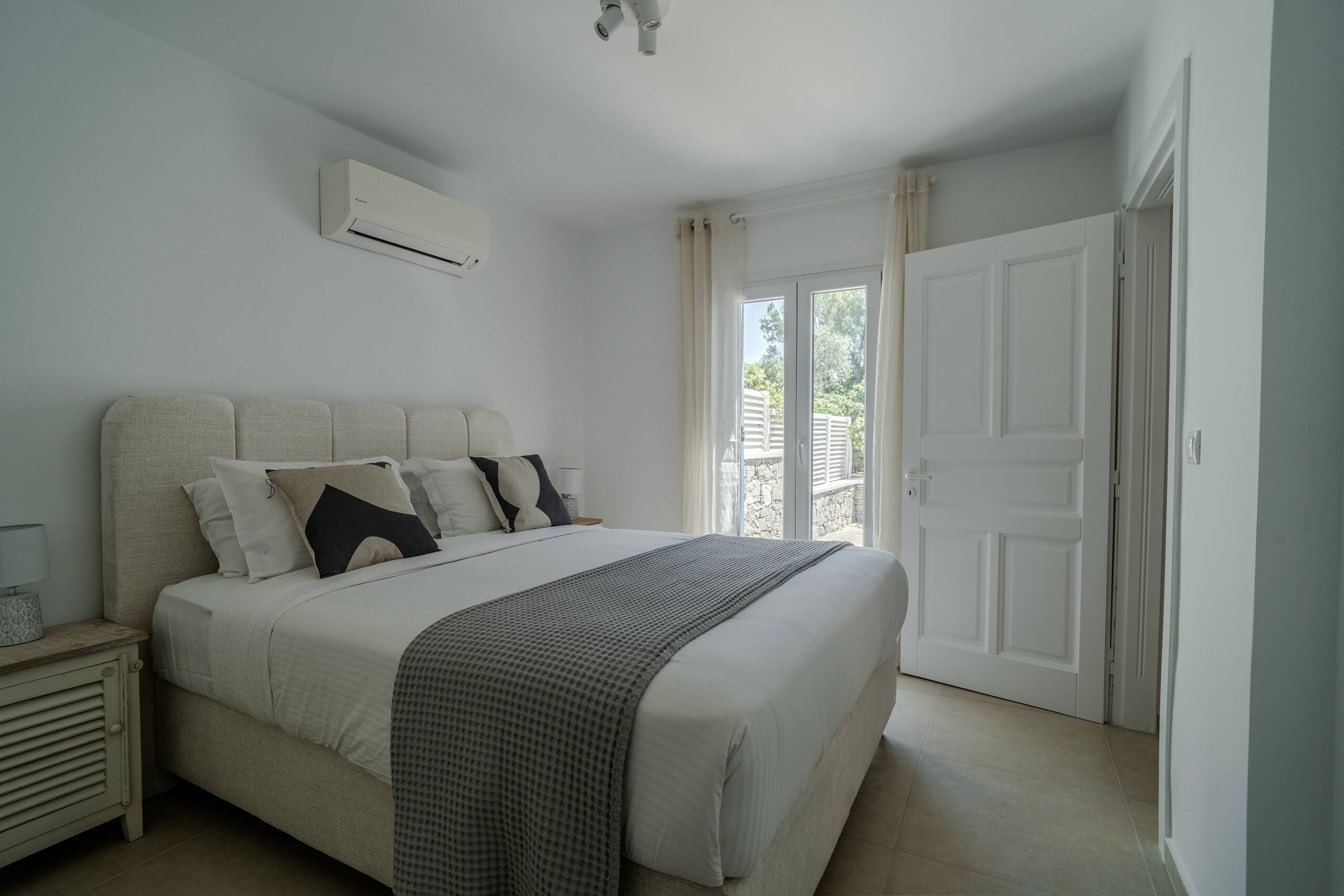 Villa Kalafatis beach by Mykonos Mood 22