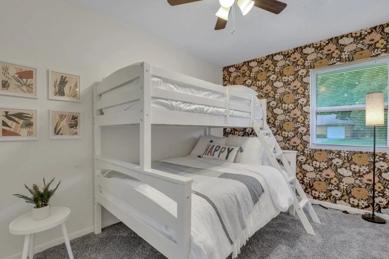 Savannah Poolside Perch, Pool, Hot tub, Pet Friendly 15