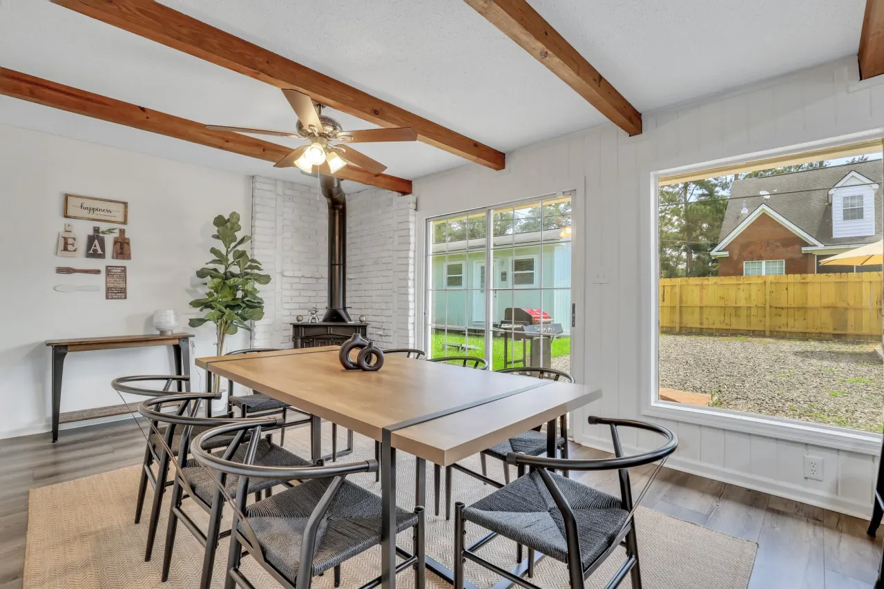Savannah Poolside Perch, Pool, Hot tub, Pet Friendly 18