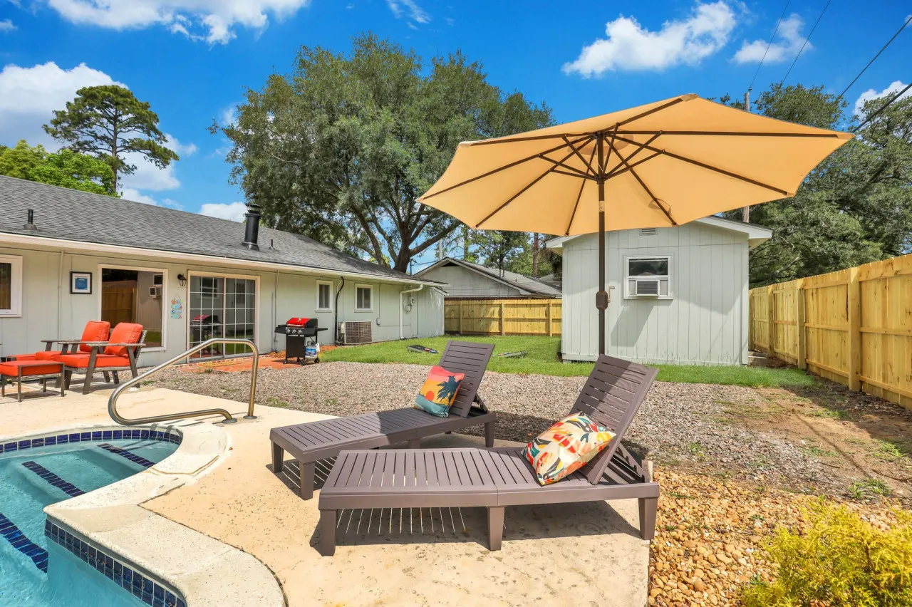 Savannah Poolside Perch, Pool, Hot tub, Pet Friendly 6