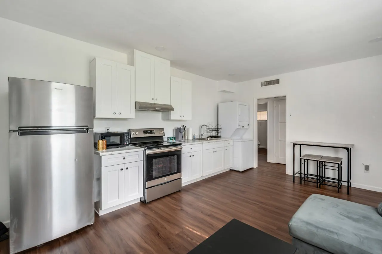 2BDRM ADU 4min2Hospital Close To Freeway 9