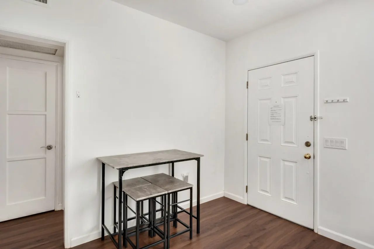 2BDRM ADU 4min2Hospital Close To Freeway 10