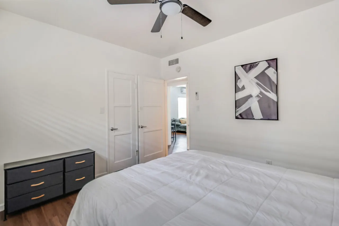 2BDRM ADU 4min2Hospital Close To Freeway 15