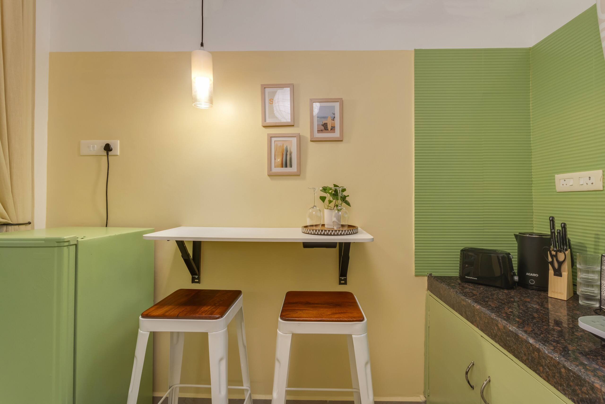 Green View 1BR with Pool 1min Walk to Morjim Beach 11