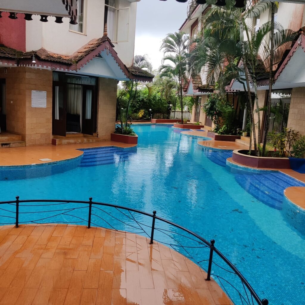 Relaxation Retreat:AC Room in Porvorim's Enclave 10