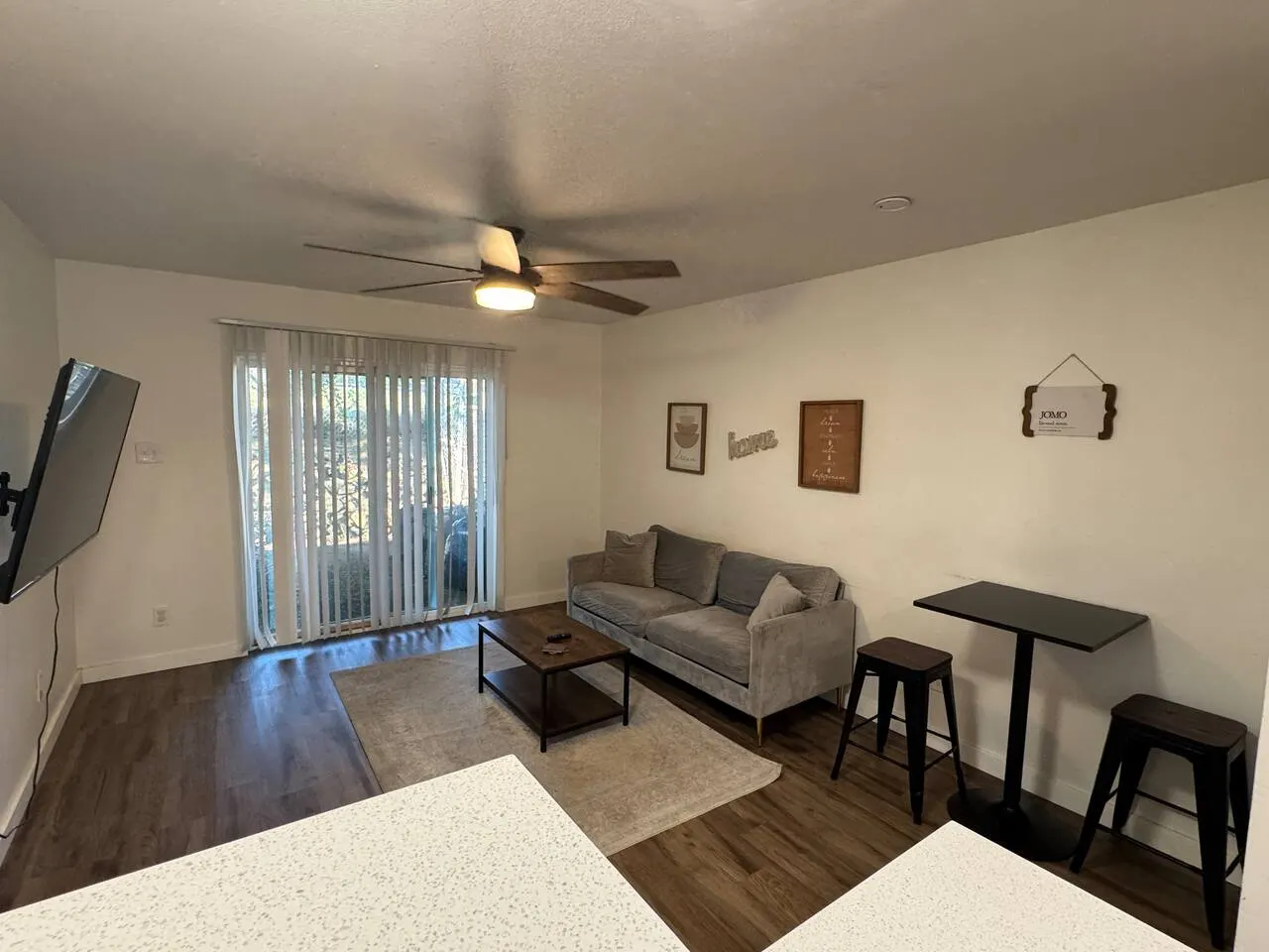 Furnished & Cozy 2BR Near UAMS