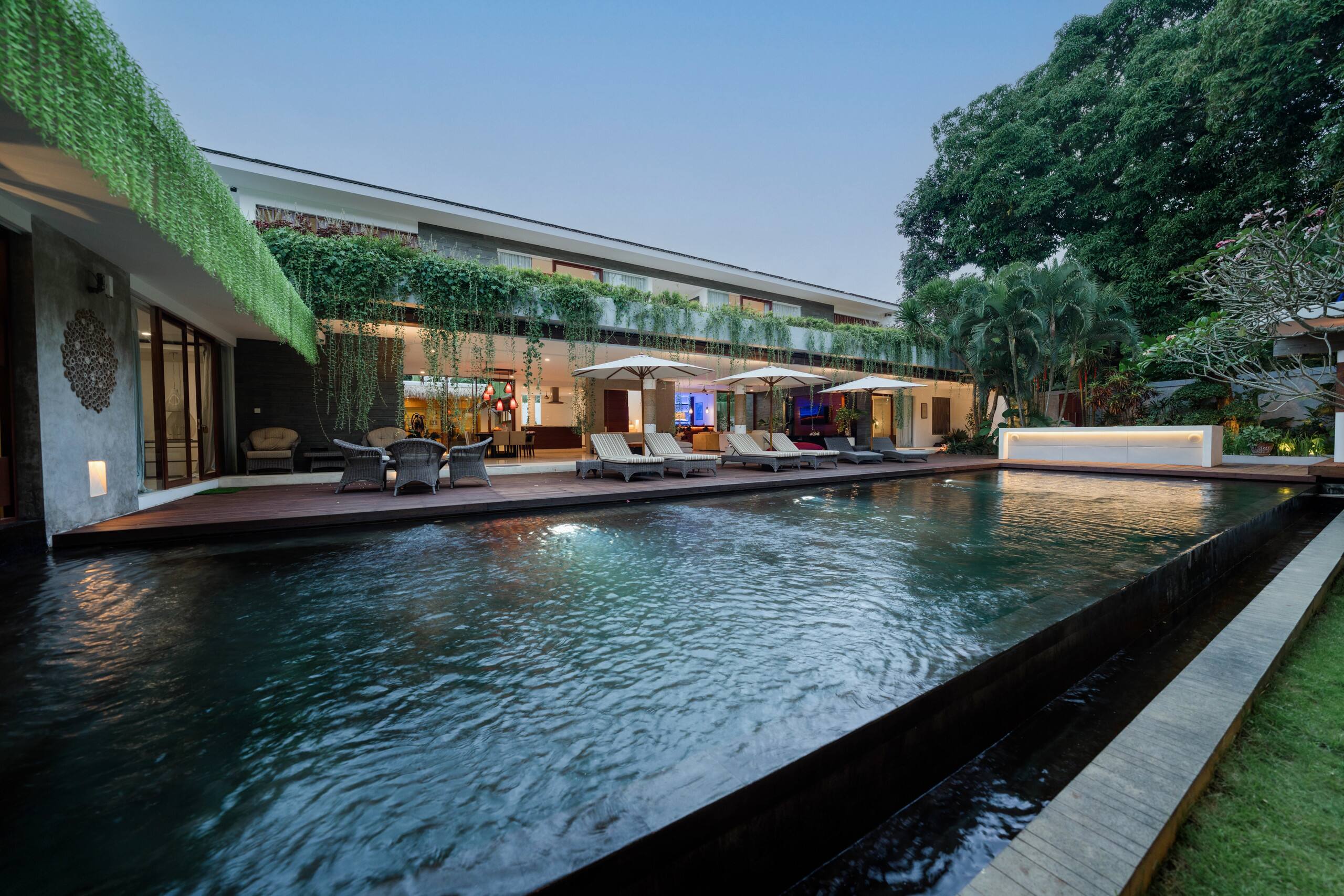 Luxury Tropical Escape 4BR near Tanah Lot — photo 2