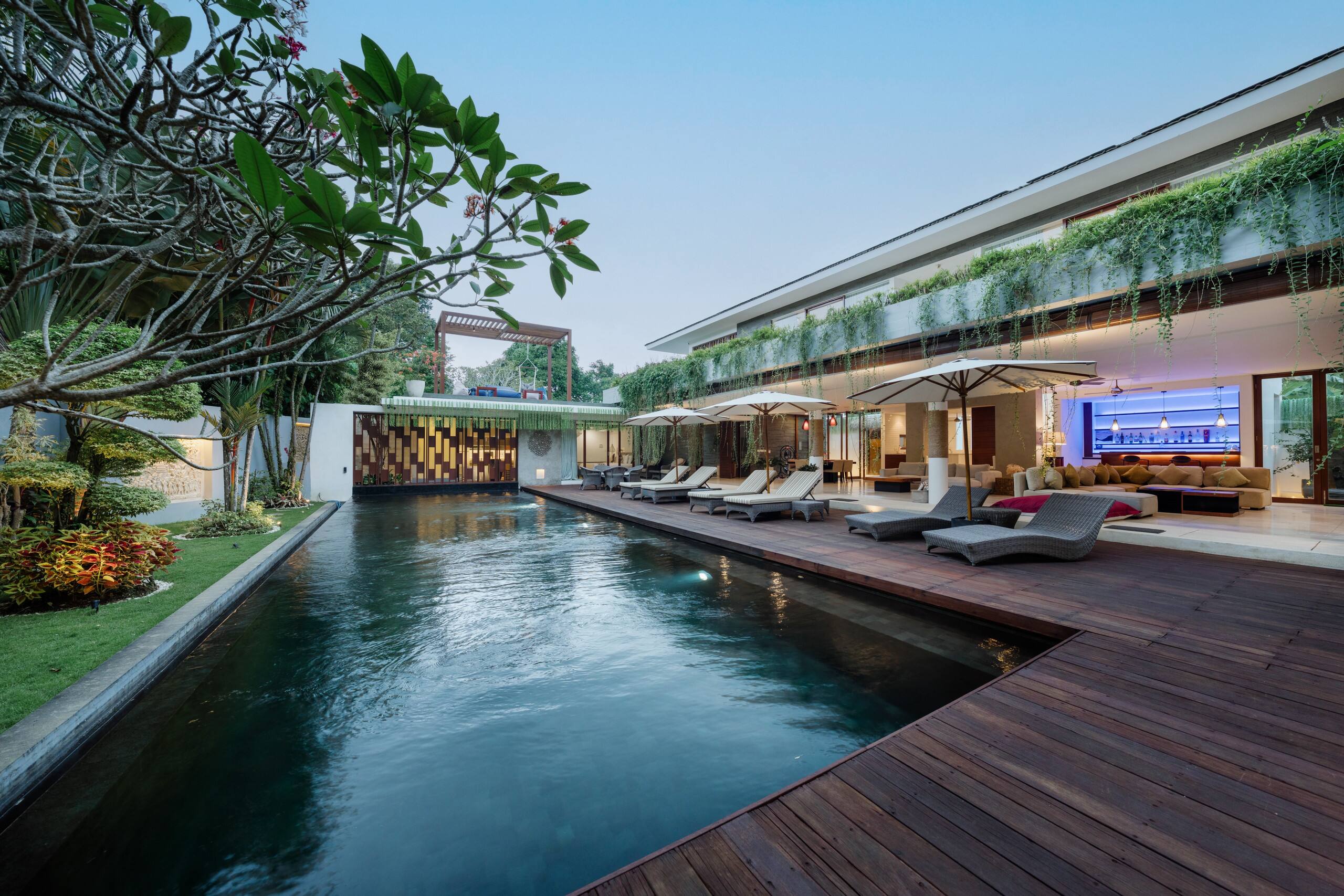 Luxury Tropical Escape 4BR near Tanah Lot 6
